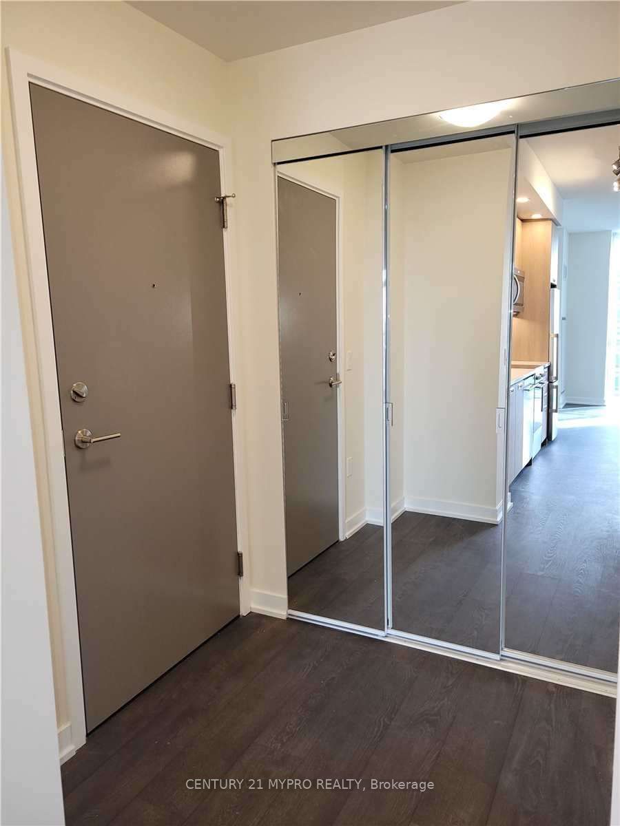#4006 - 99 John Street Property Photo 3