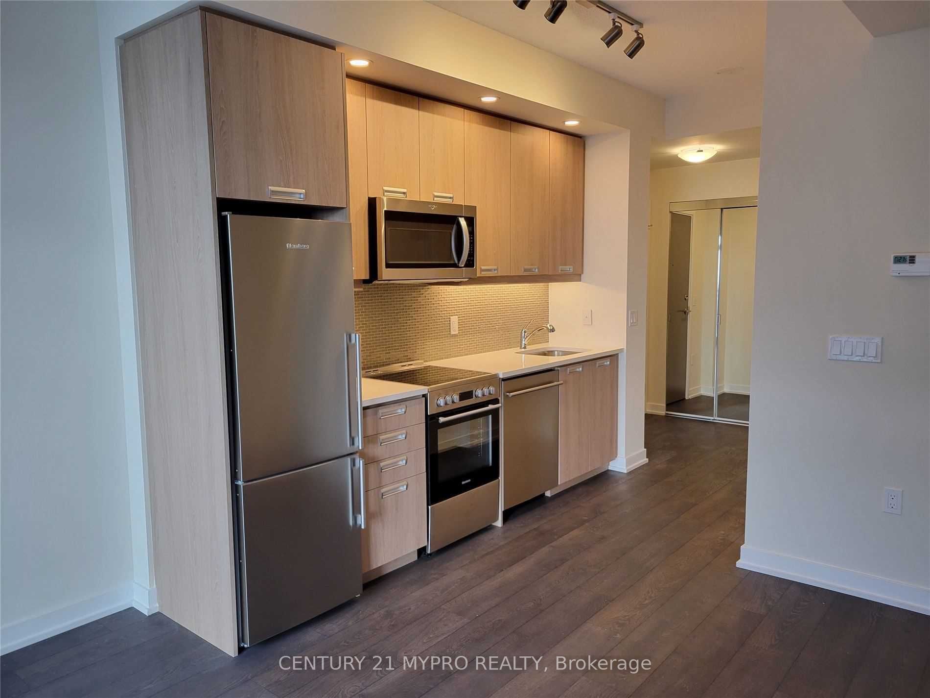 #4006 - 99 John Street Property Photo 8