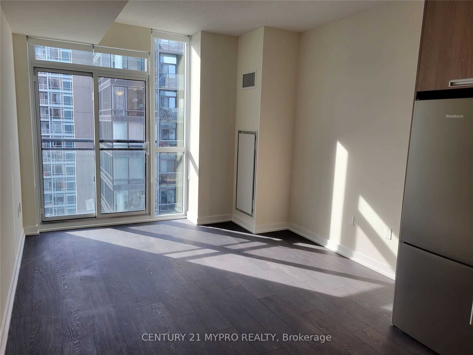 #4006 - 99 John Street Property Photo 10