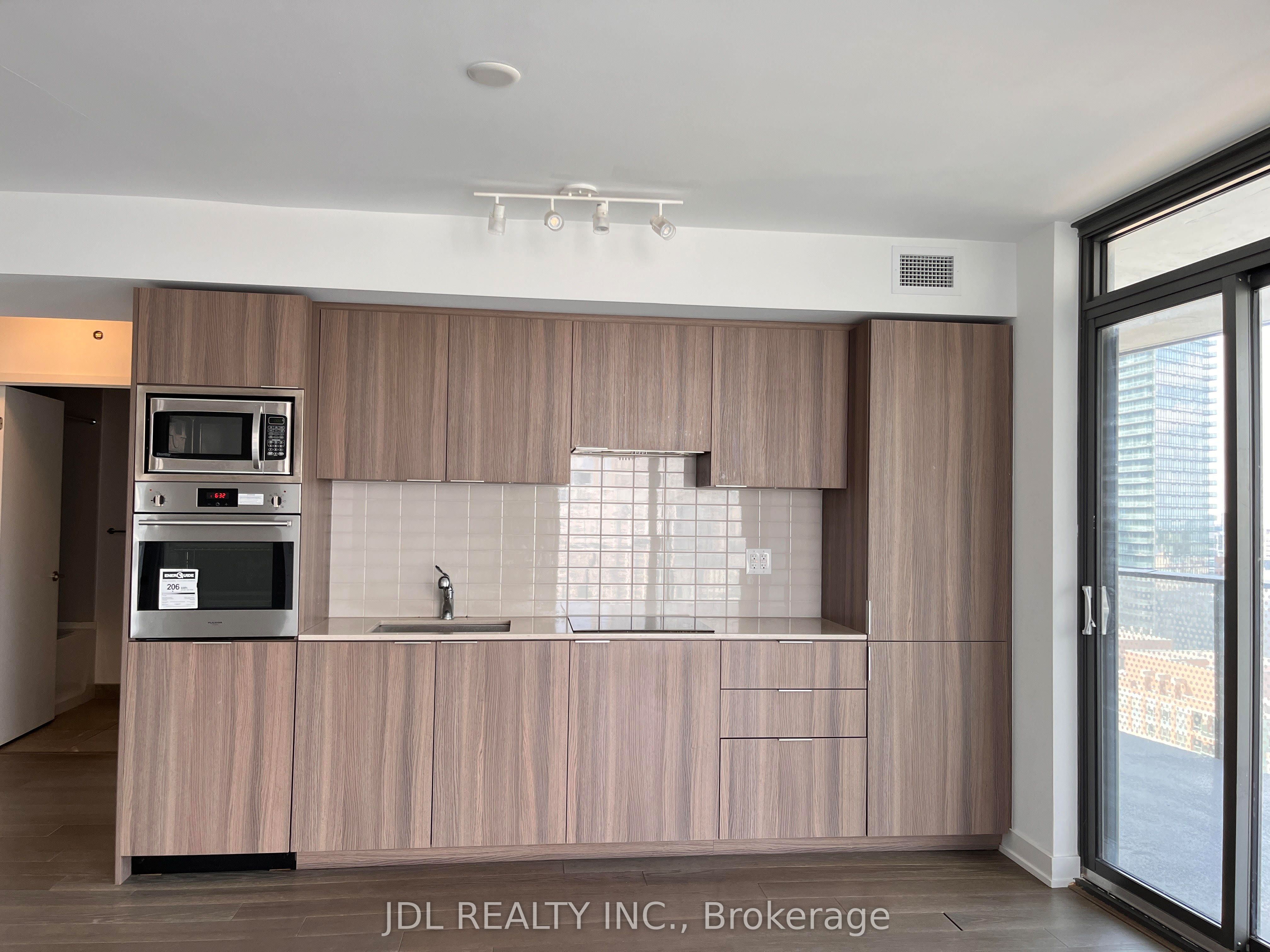 #2108 - 11 Wellesley Street Property Photo 4