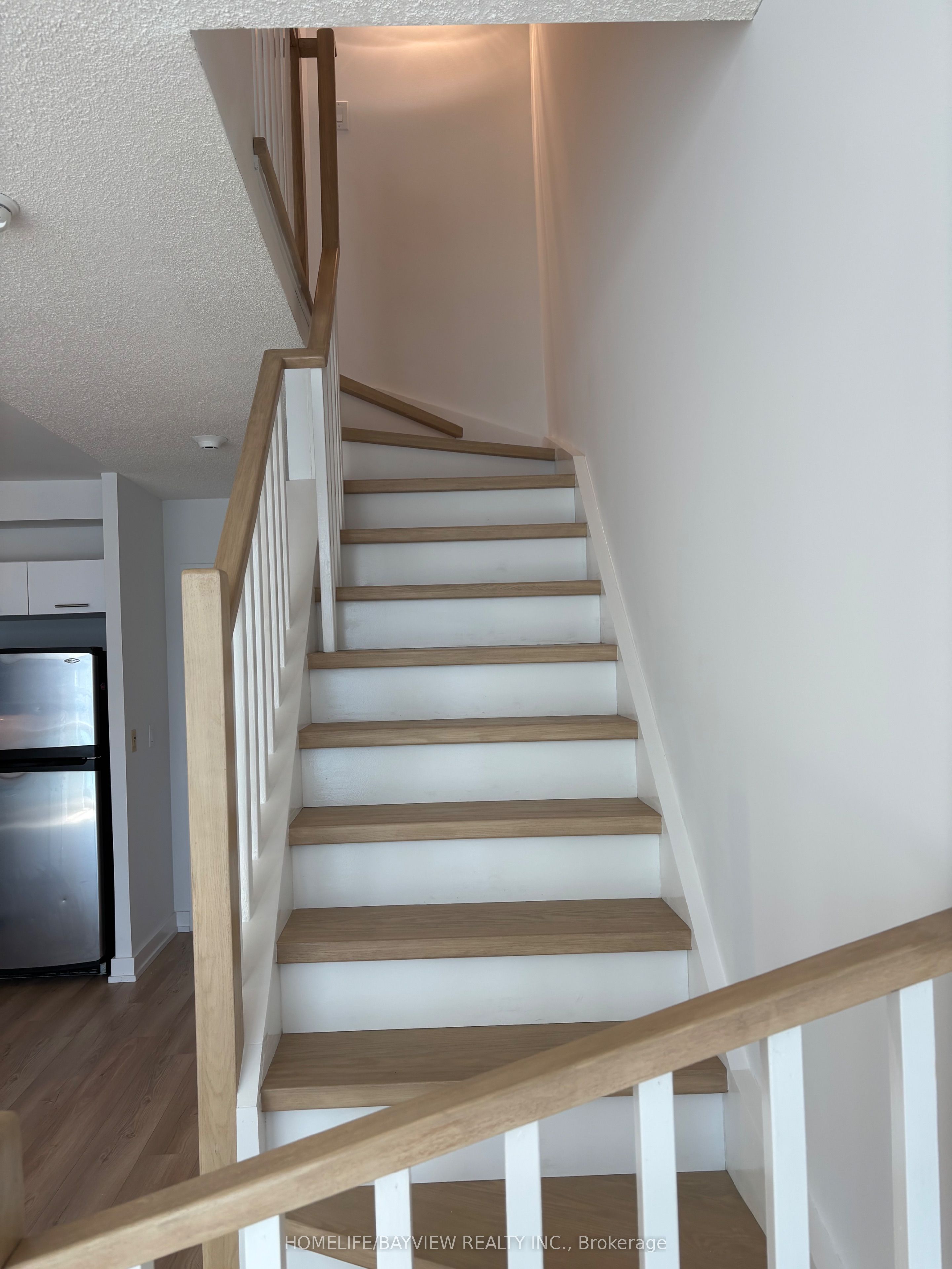 #1114 - 36 Blue Jays Way Property Photo 6