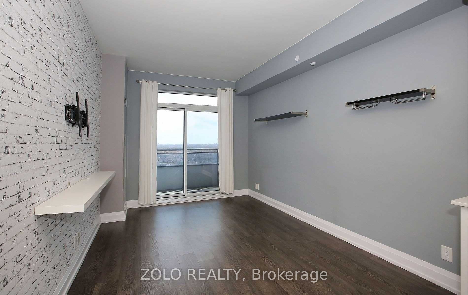 #1602 - 7890 Bathurst Street Property Photo 4