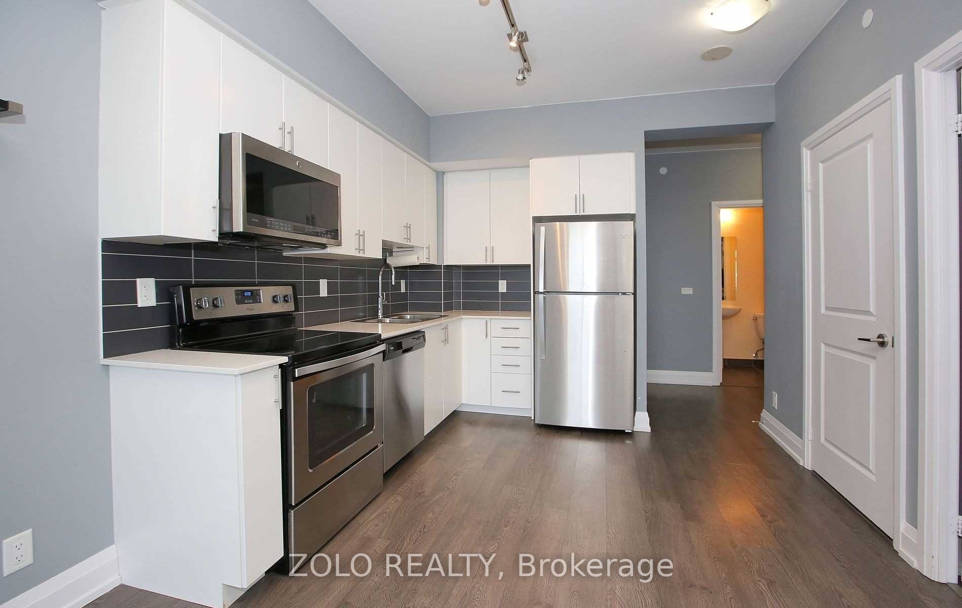 #1602 - 7890 Bathurst Street Property Photo 6