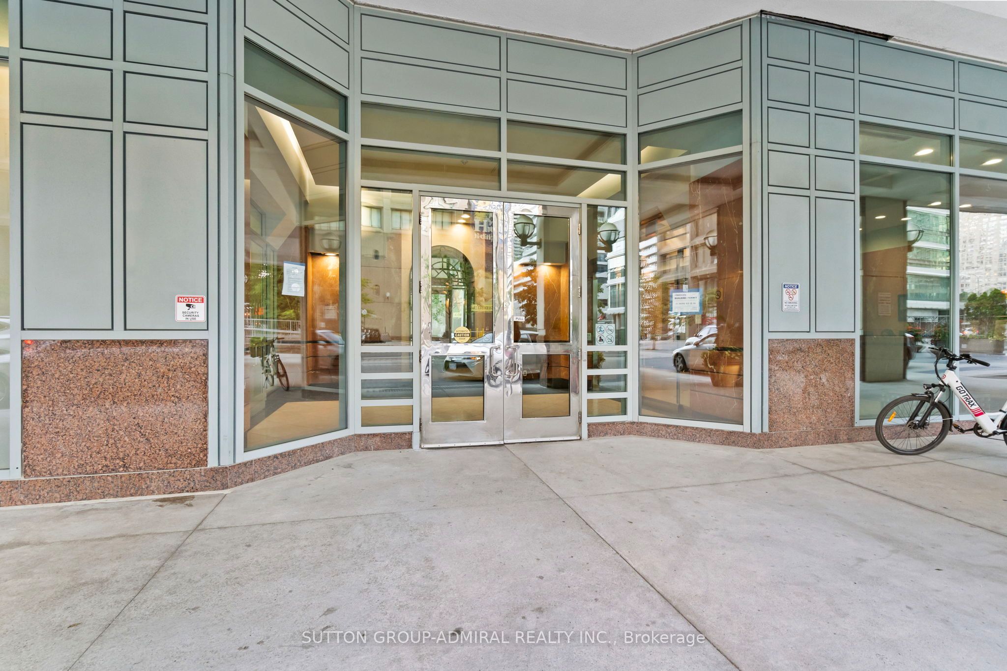 #1910 - 10 Yonge Street Property Photo 16