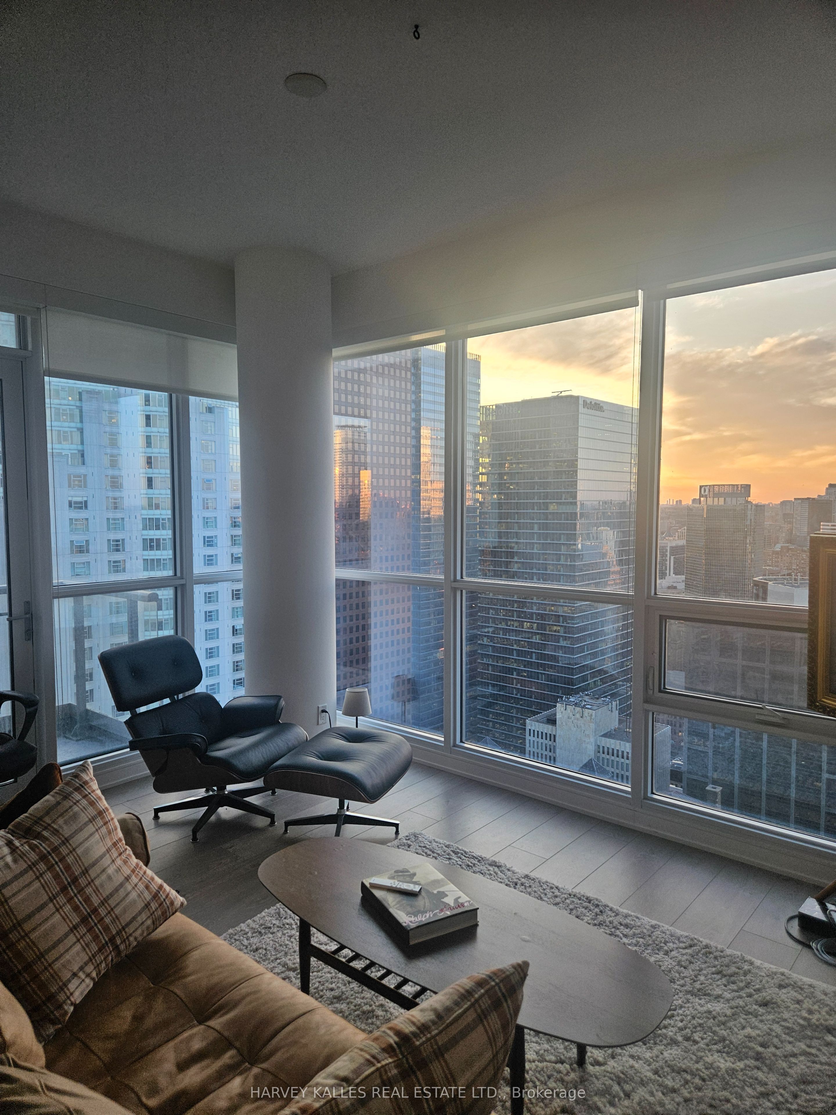 #4602 - 88 Scott Street Property Photo 18