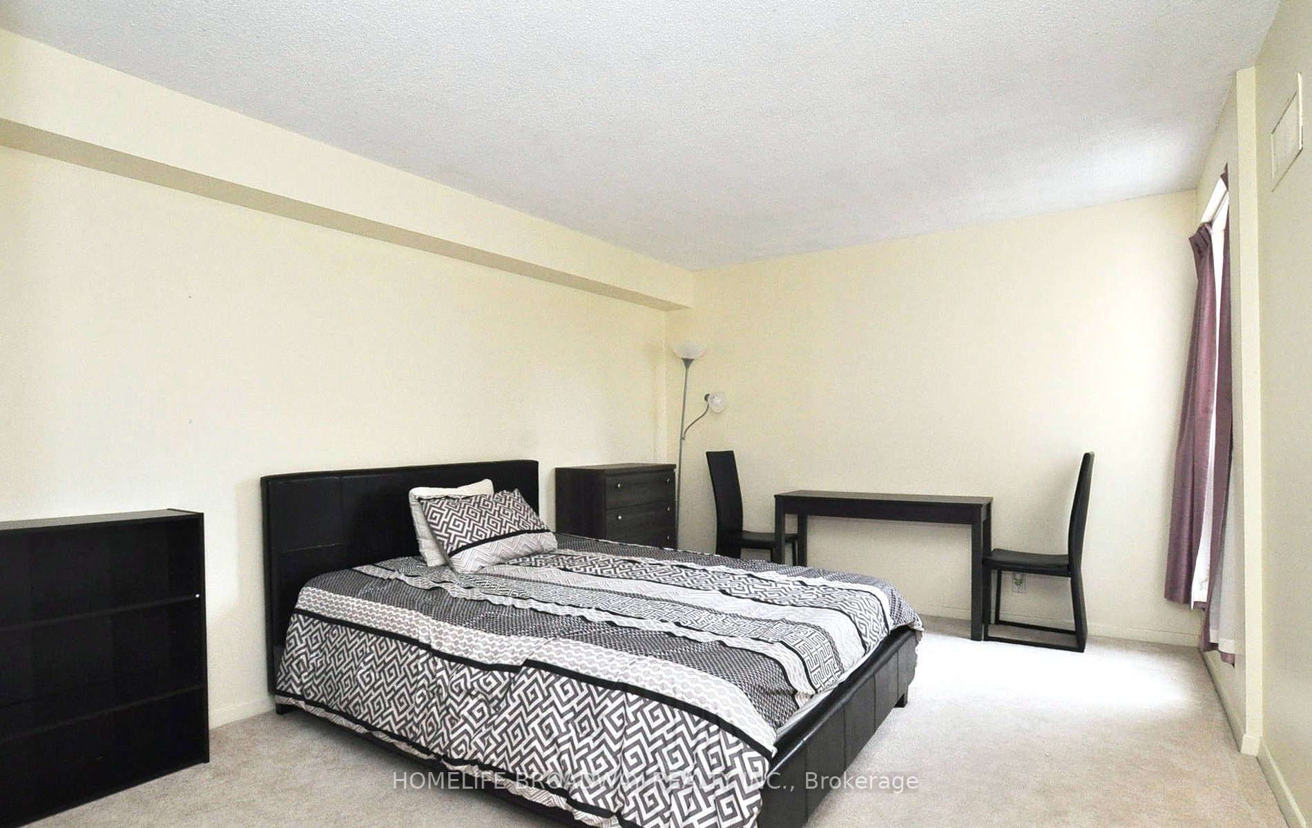 #707 - 298 Jarvis Street Property Photo 10
