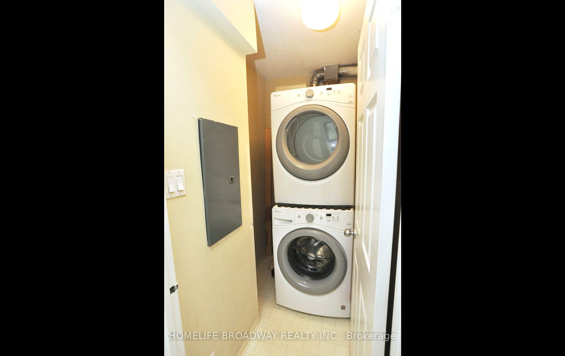 #707 - 298 Jarvis Street Property Photo 17