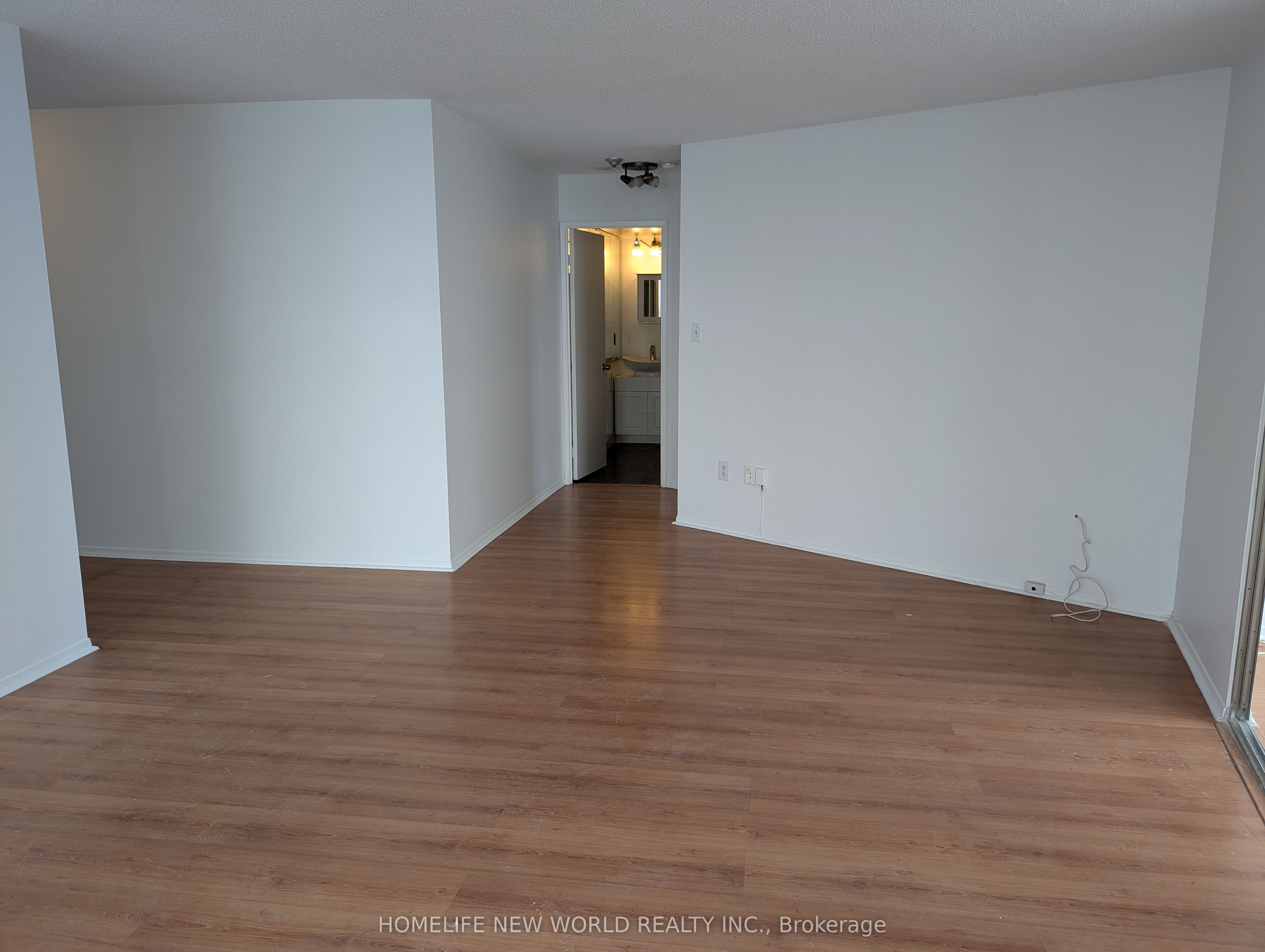 #2501 - 270 Queens Quay Property Photo 25