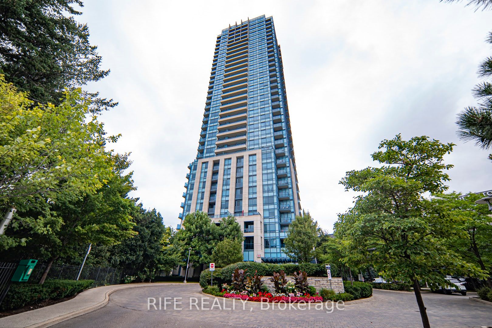 #3301 - 181 Wynford Drive Property Photo 2