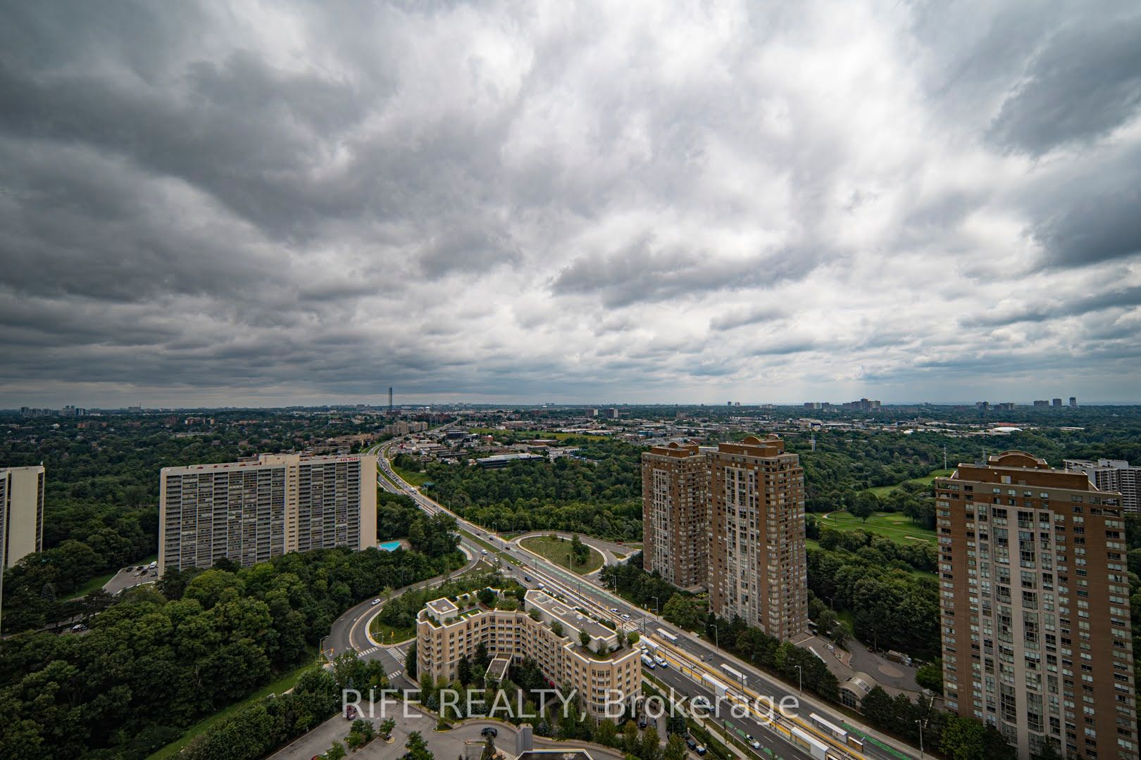 #3301 - 181 Wynford Drive Property Photo 9