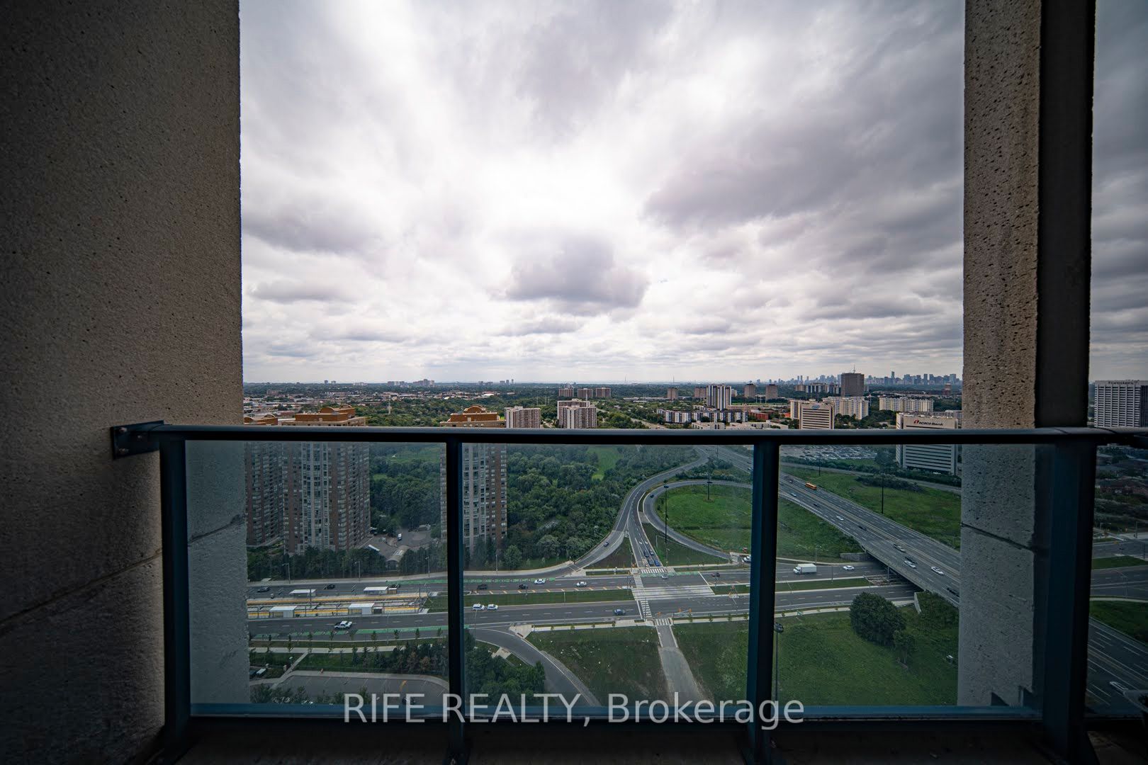 #3301 - 181 Wynford Drive Property Photo 10