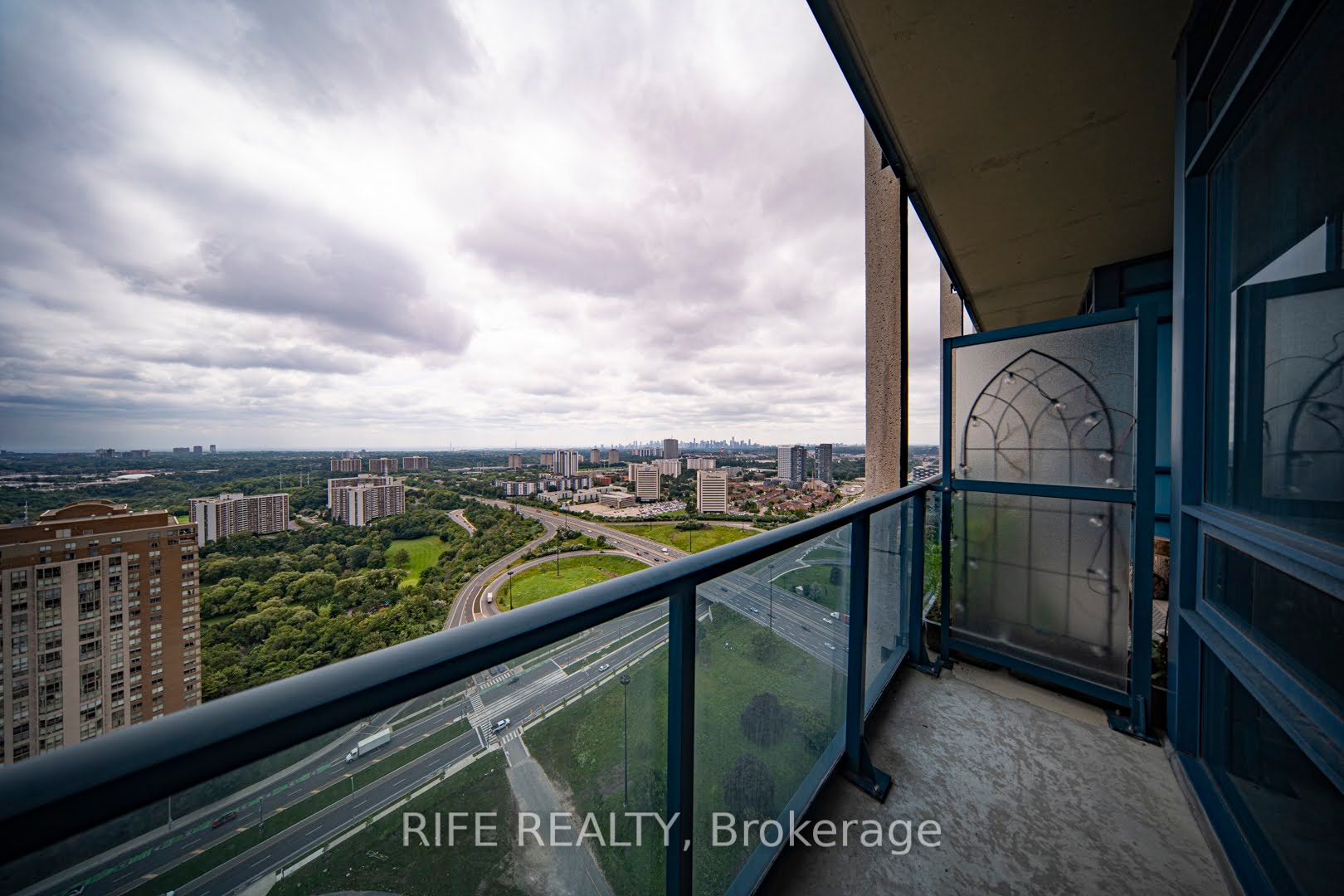 #3301 - 181 Wynford Drive Property Photo 11