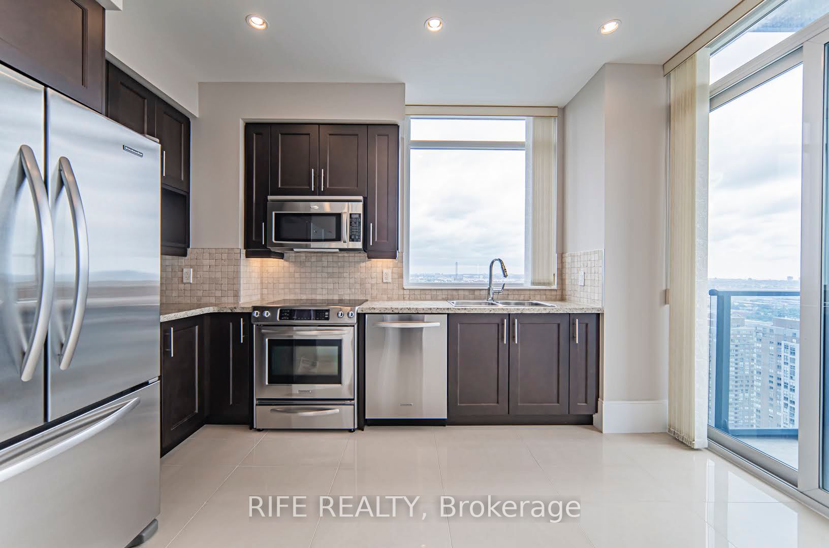 #3301 - 181 Wynford Drive Property Photo 34