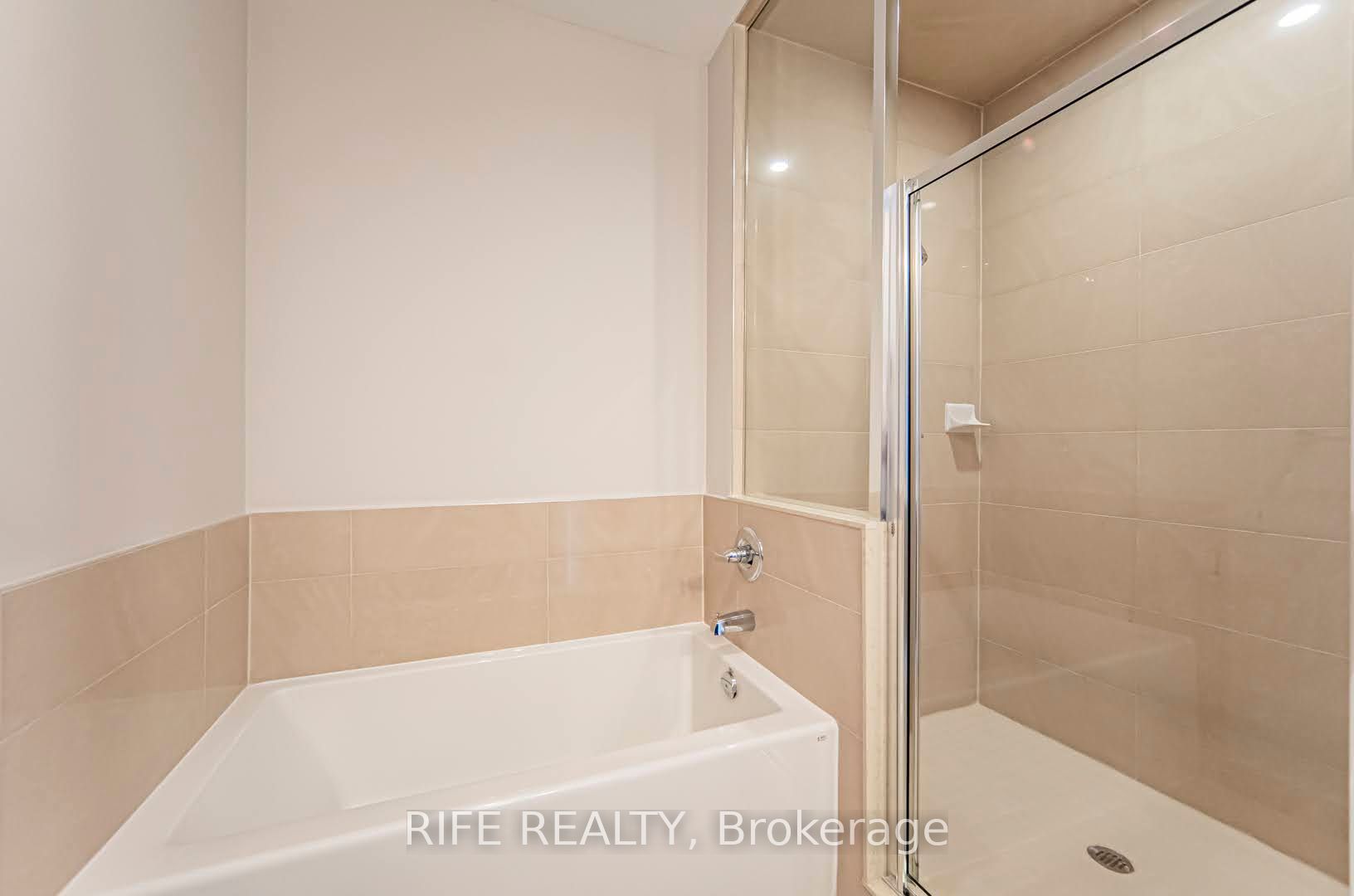 #3301 - 181 Wynford Drive Property Photo 45