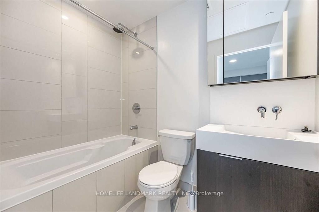 #1003 - 15 Lower Jarvis Street Property Photo 6