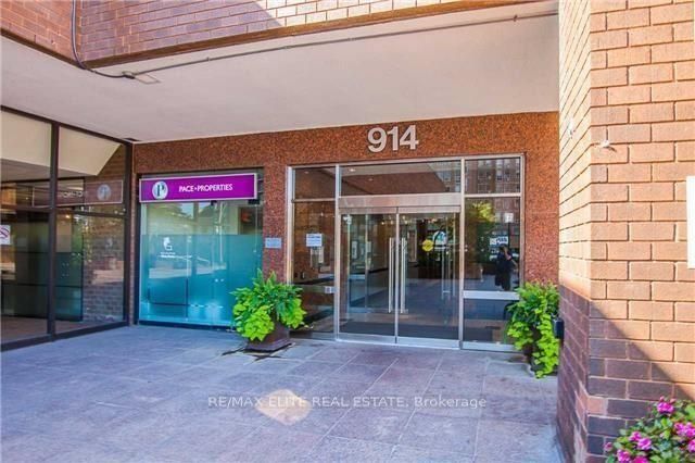 914 Yonge Street 1212 Property Photo 14