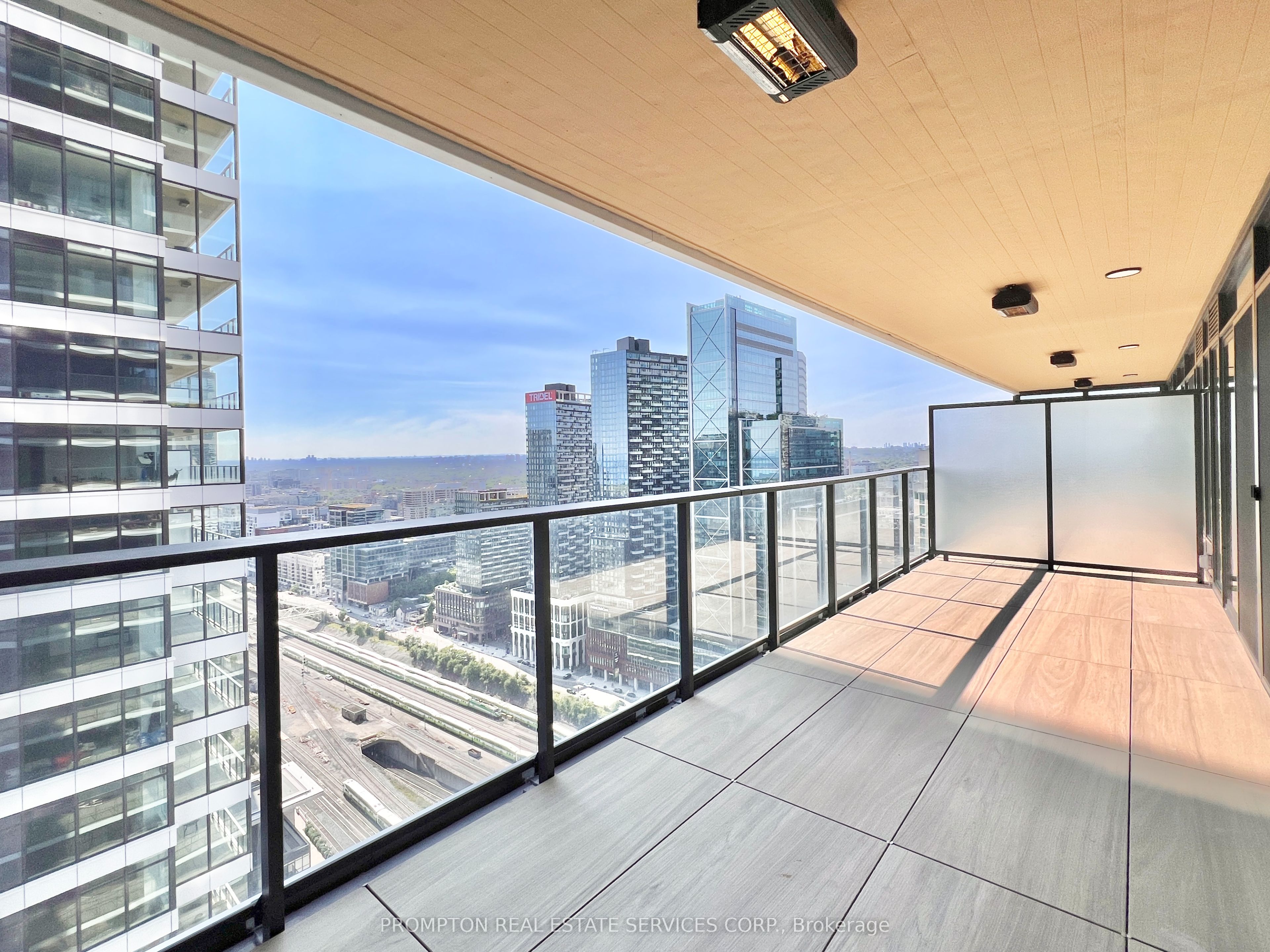 #4110 - 1 Concord Cityplace Way Property Photo 10