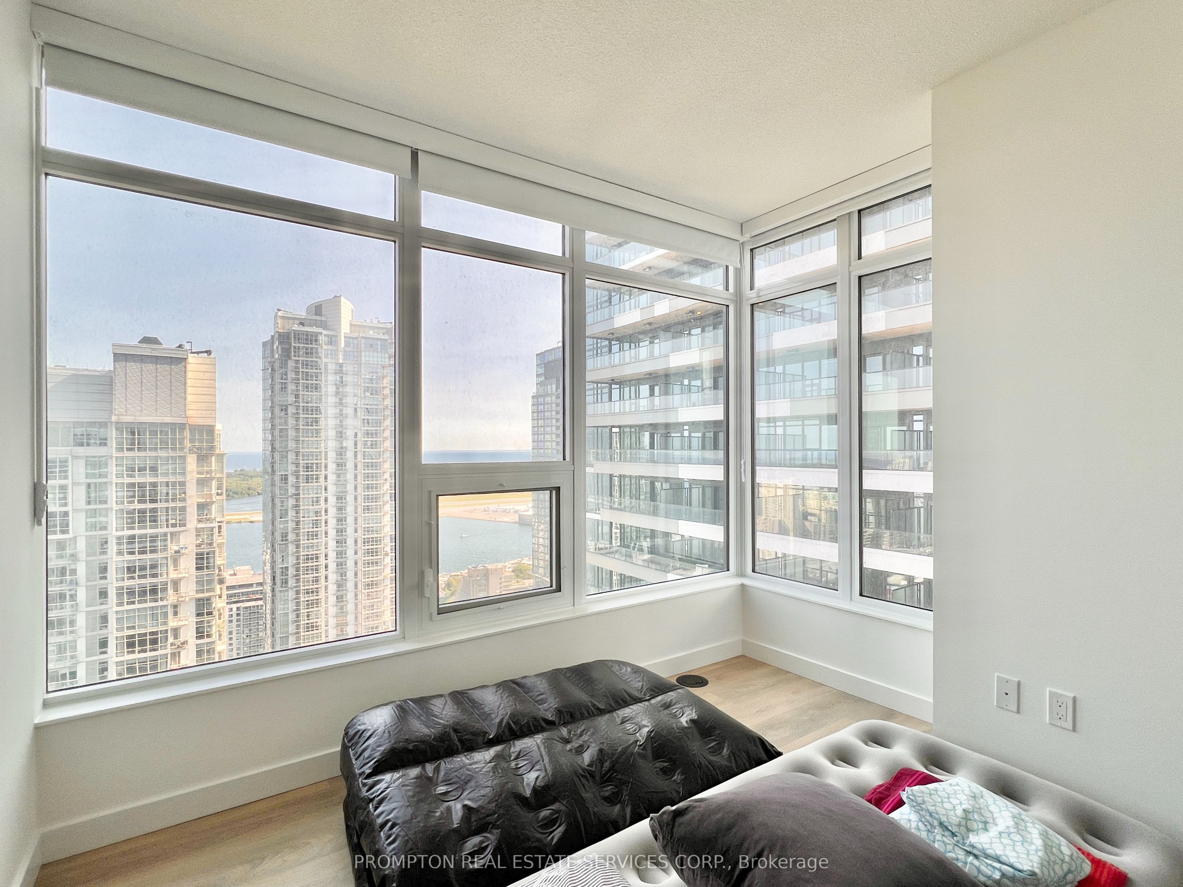 #4110 - 1 Concord Cityplace Way Property Photo 19