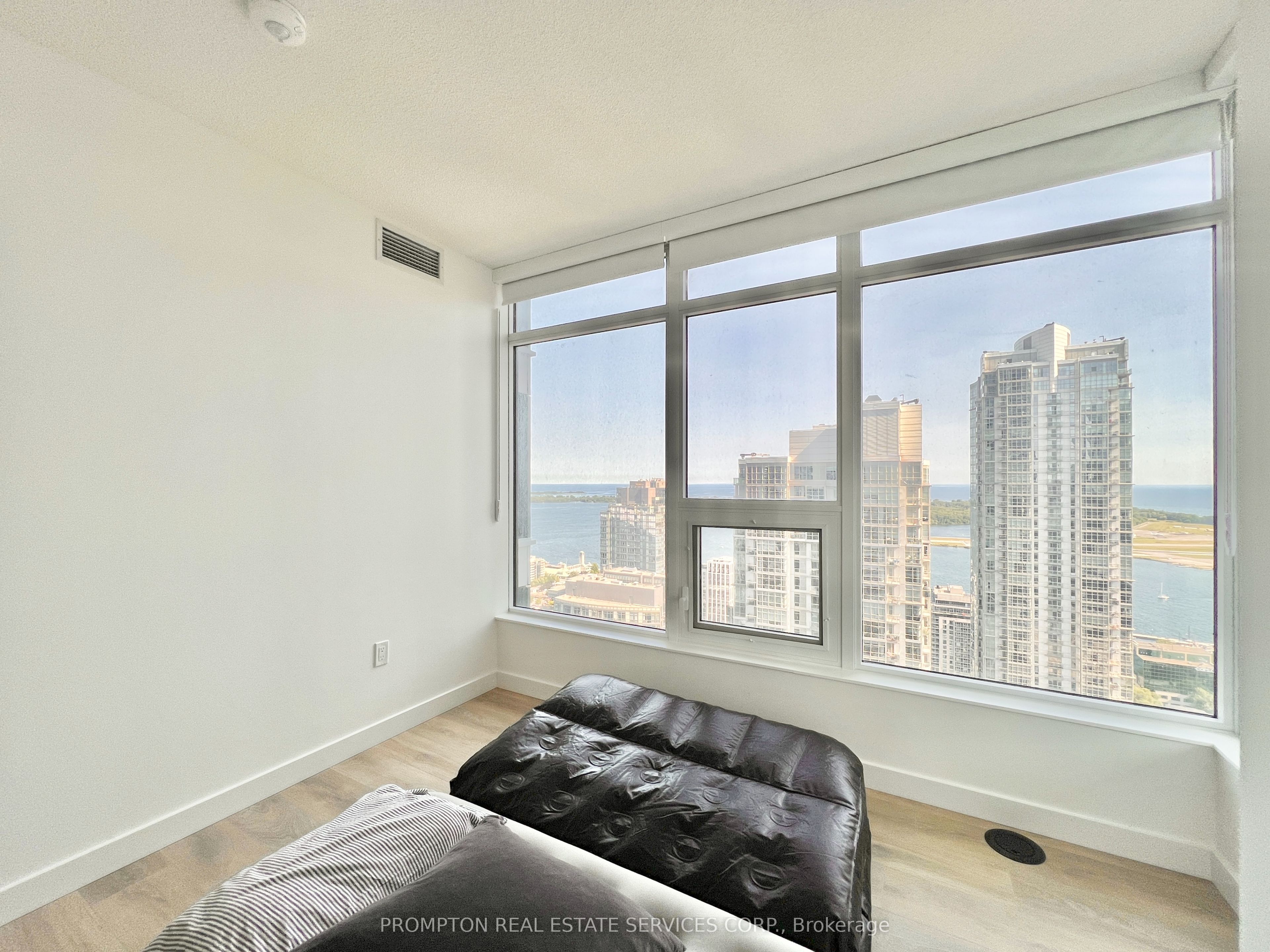 #4110 - 1 Concord Cityplace Way Property Photo 20