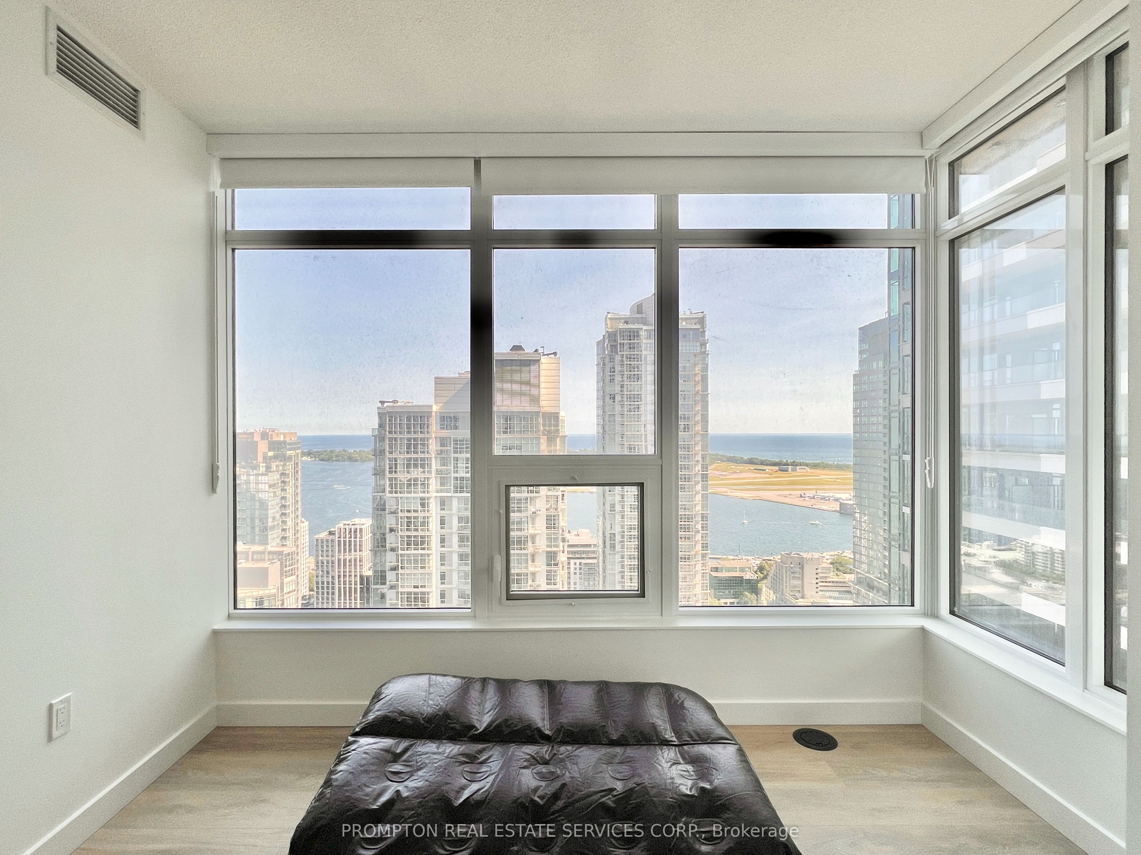 #4110 - 1 Concord Cityplace Way Property Photo 21