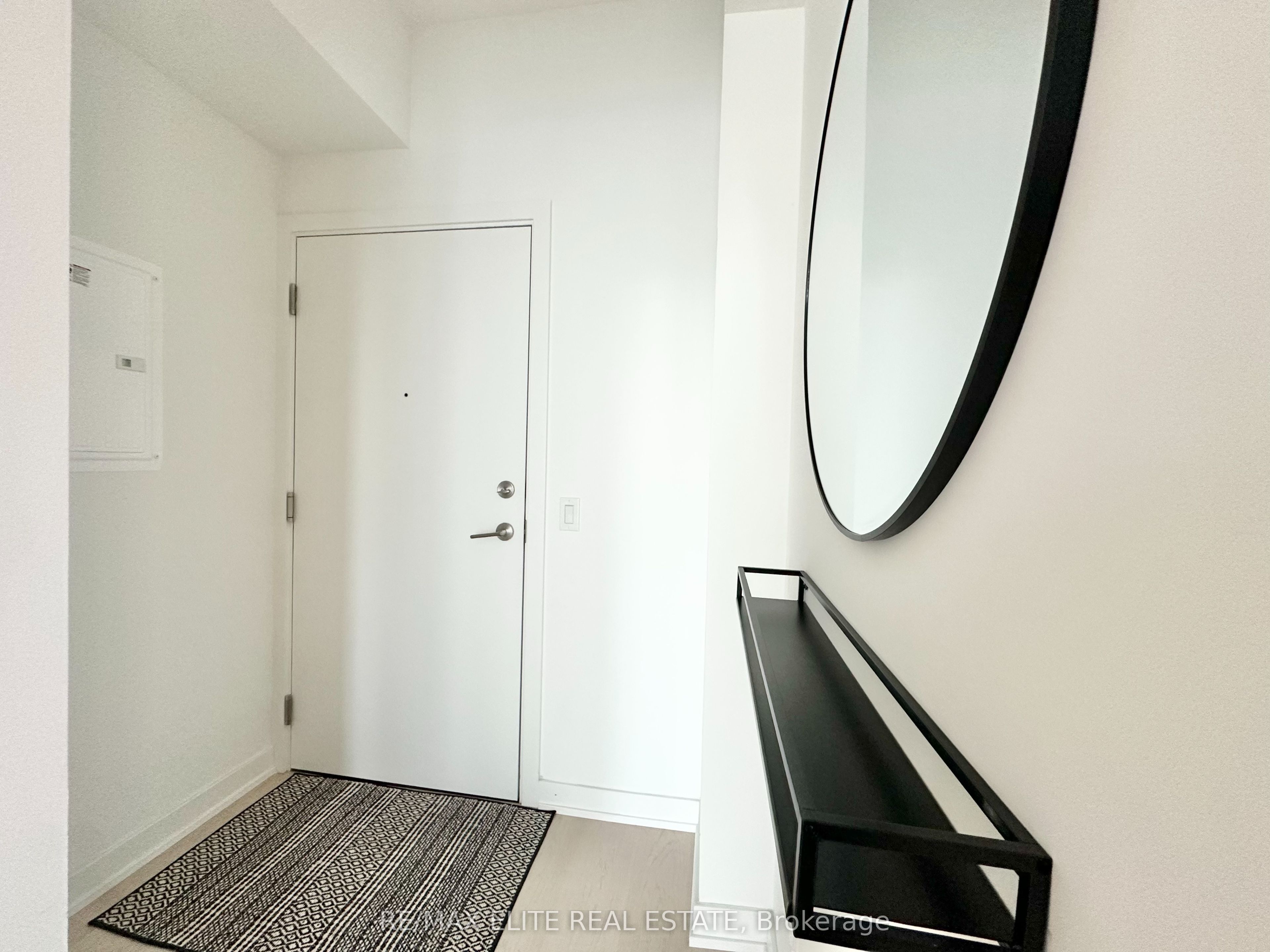 252 Church Street 2107 Property Photo 4
