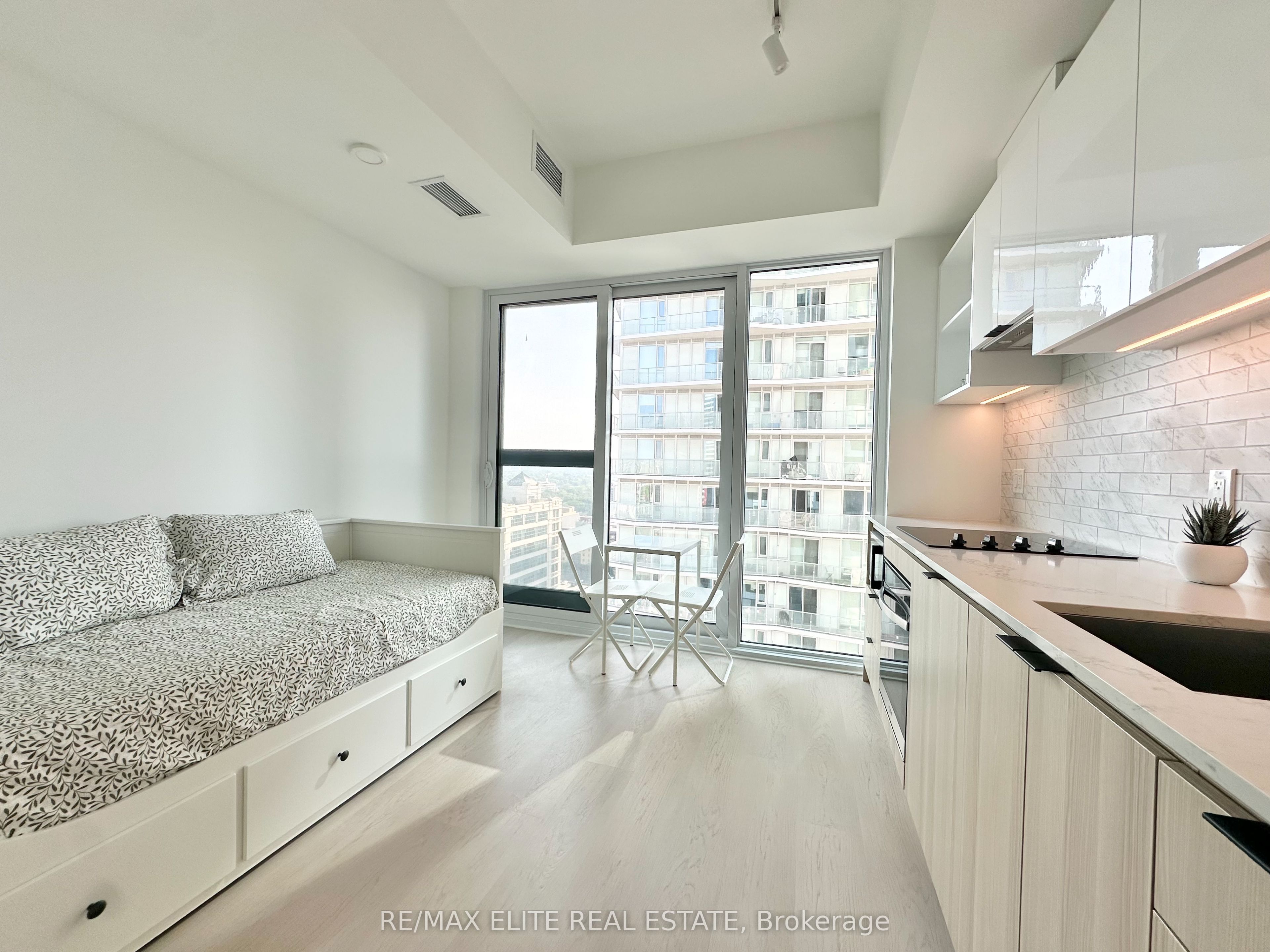 252 Church Street 2107 Property Photo 6