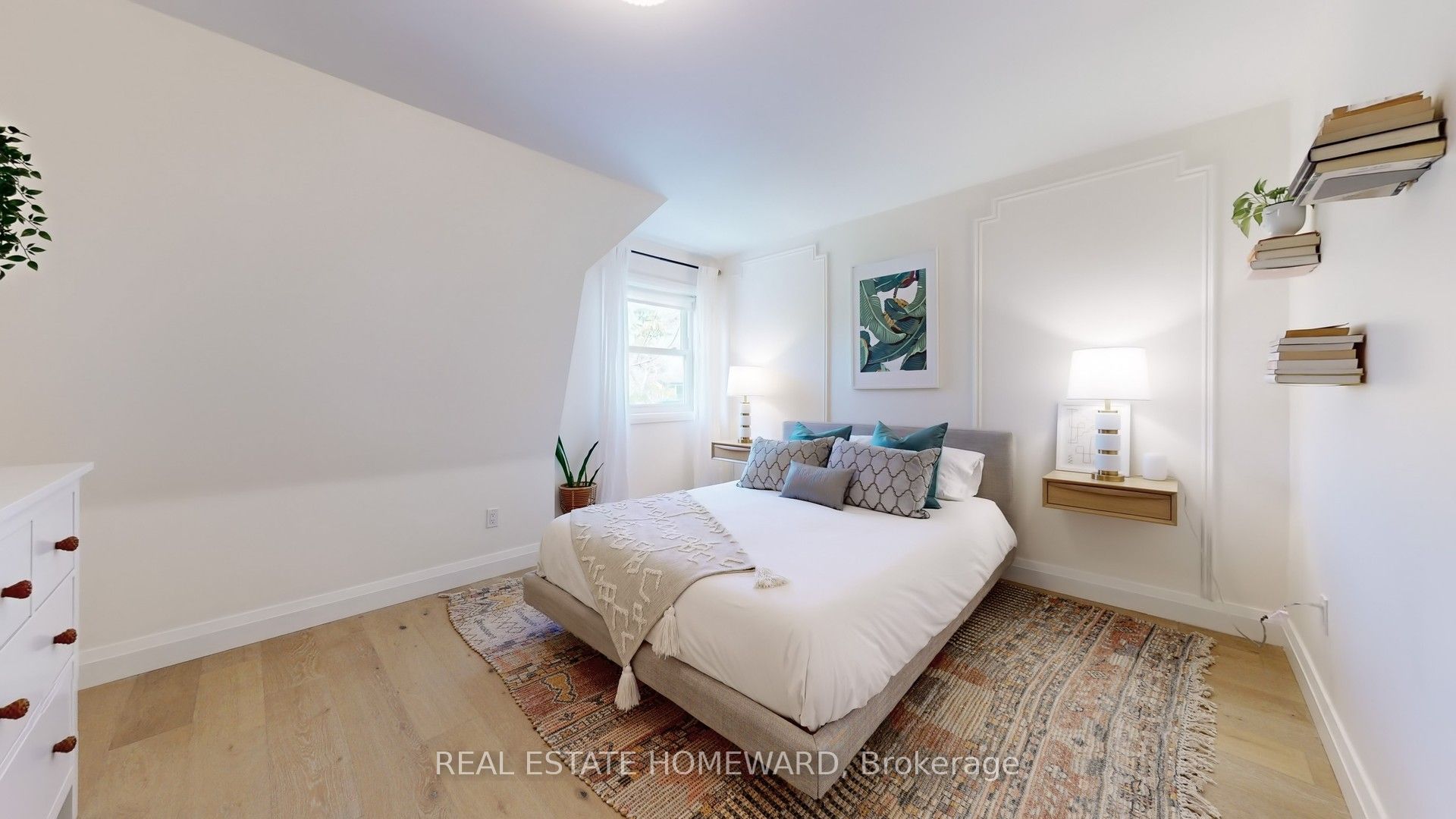 #b - 895 Adelaide Street Property Photo 19