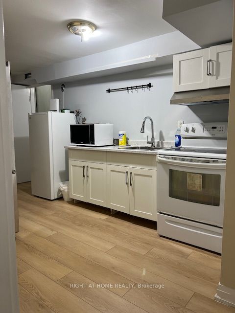 #bsmt - 19 Clancy Drive Property Photo 4