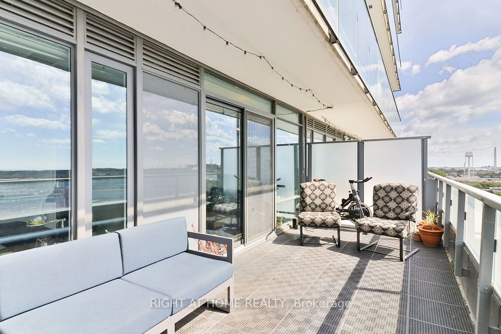 #s803 - 120 Bayview Avenue Property Photo 10