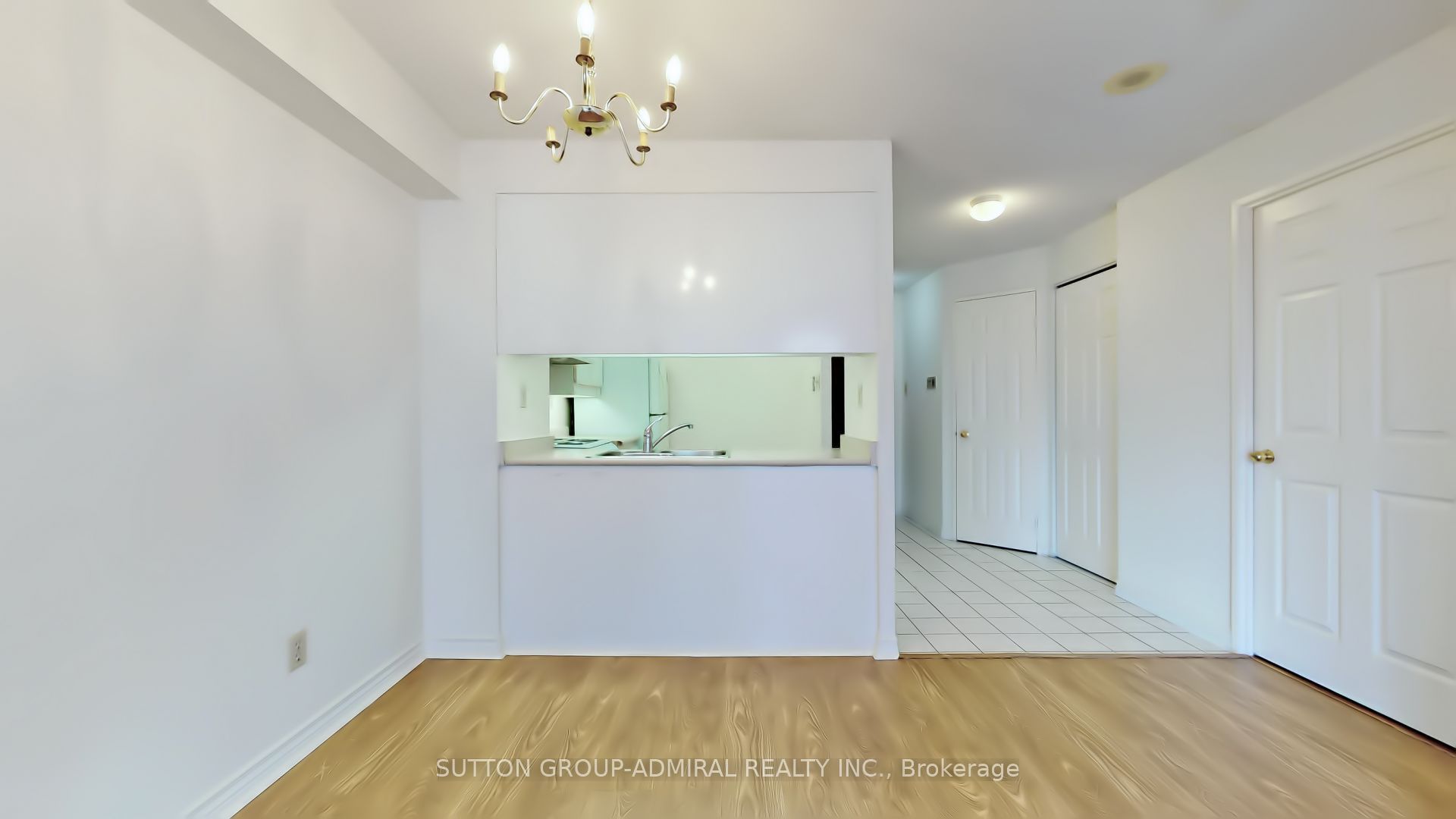 #2508 - 736 Bay Street Property Photo 3