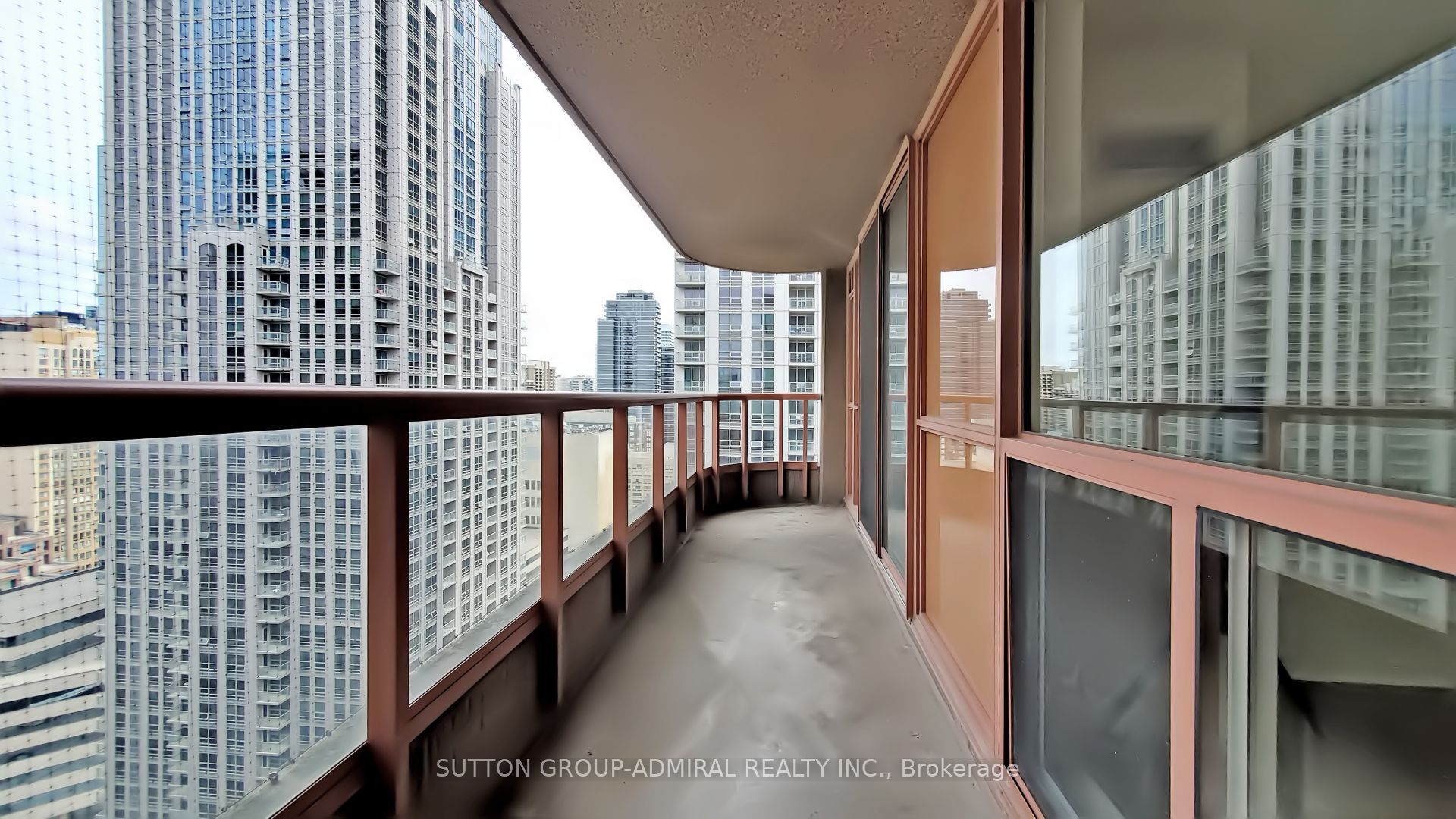 #2508 - 736 Bay Street Property Photo 10