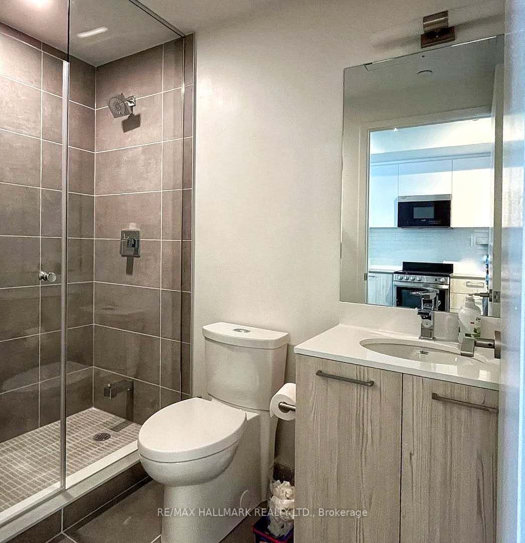 65 Mutual Street 2508 Property Photo 2