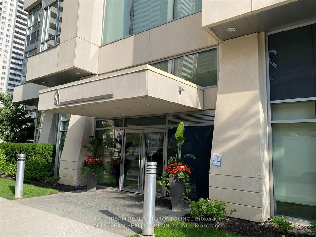#504 - 500 Sherbourne Street Property Photo 2
