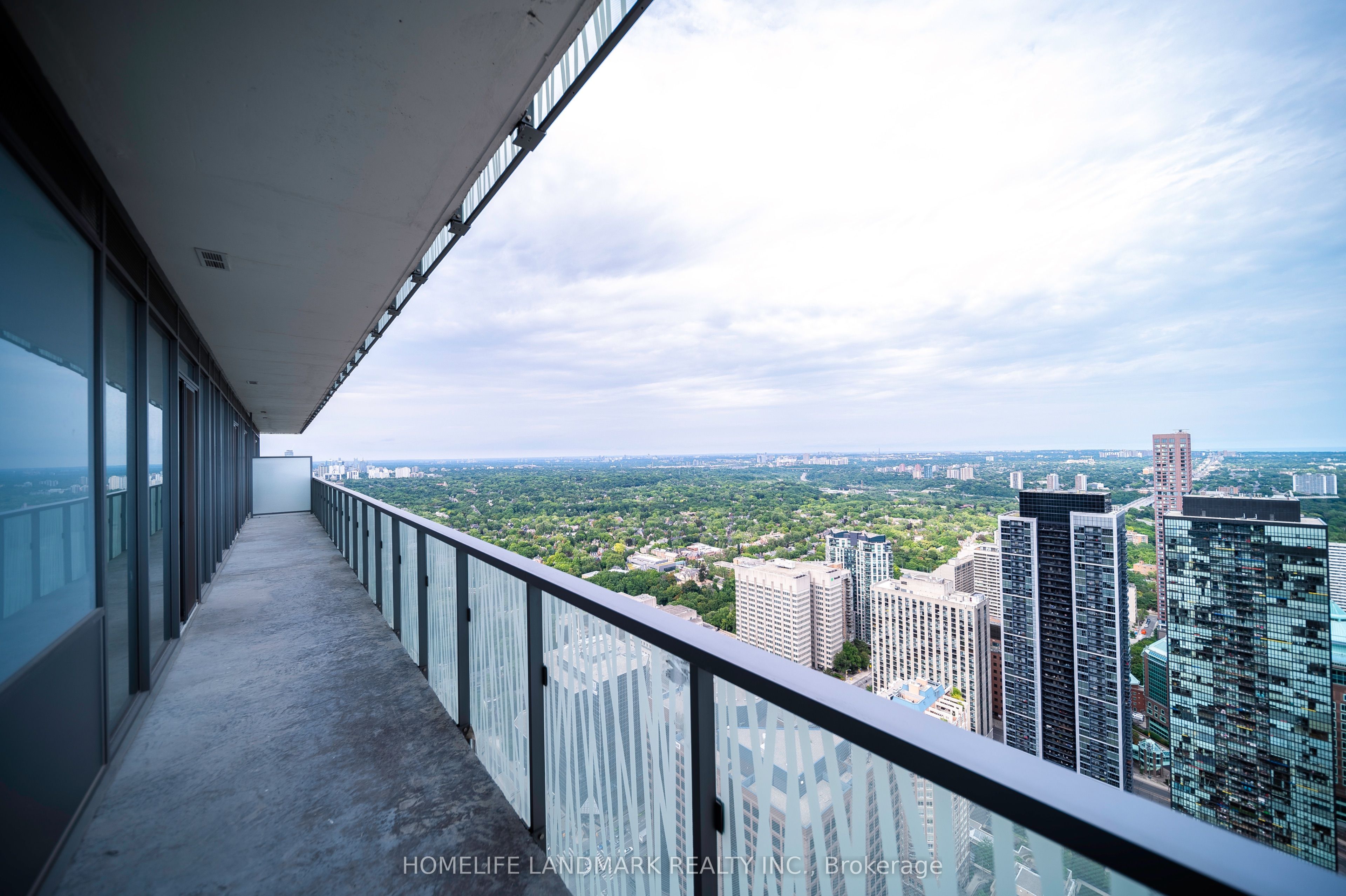 #5101 - 50 Charles Street Property Photo 8