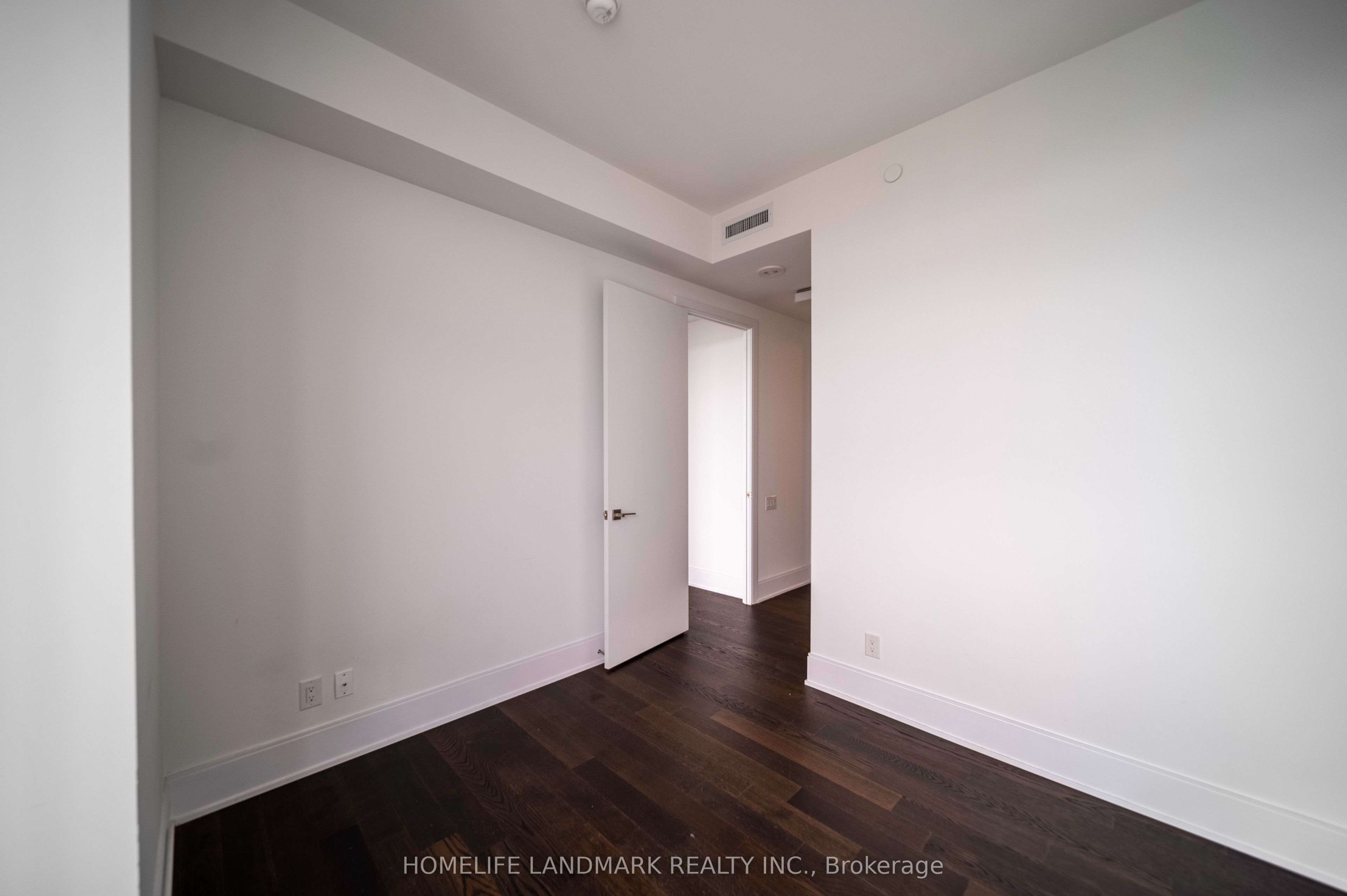 #5101 - 50 Charles Street Property Photo 14
