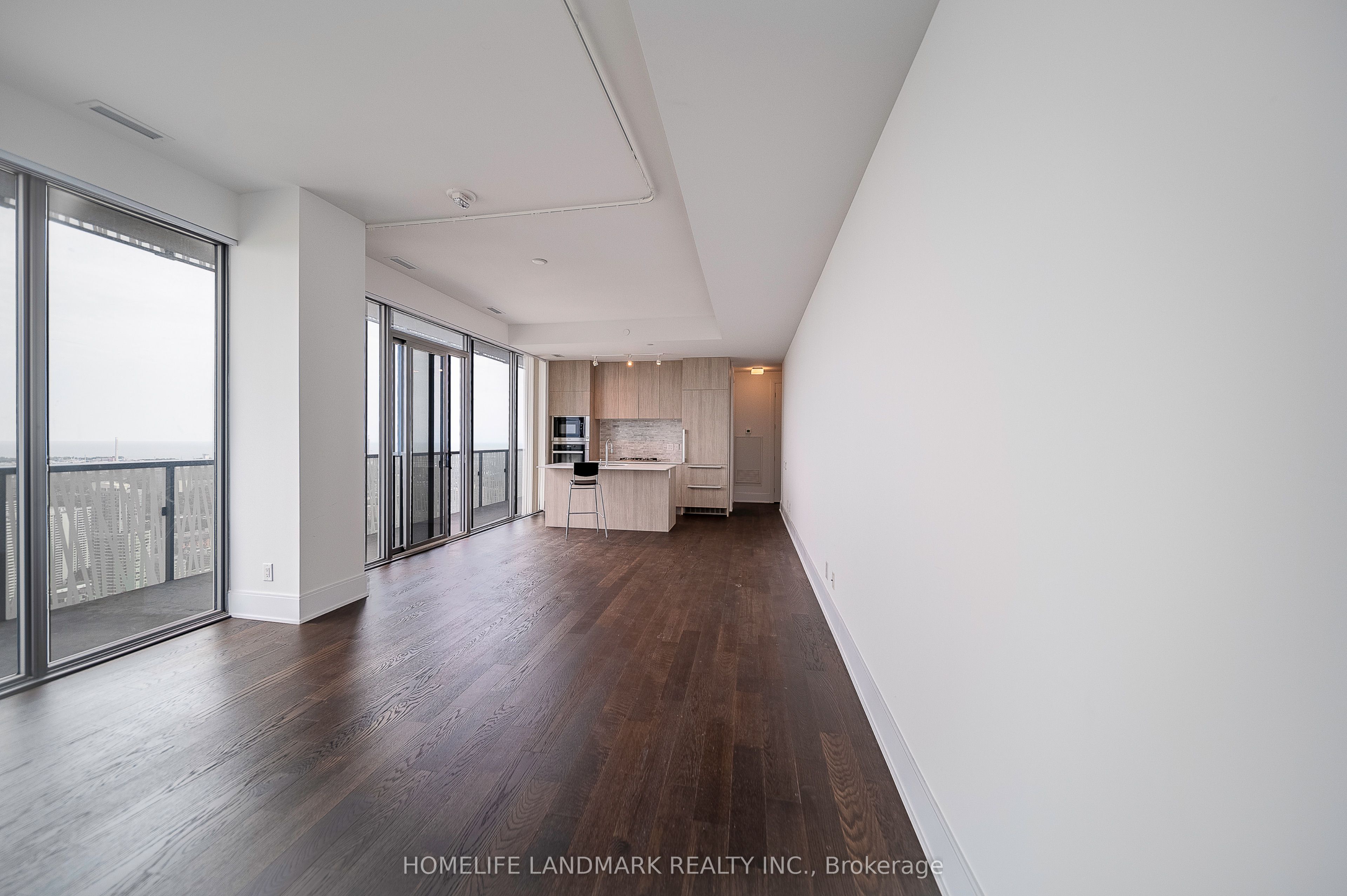#5101 - 50 Charles Street Property Photo 17