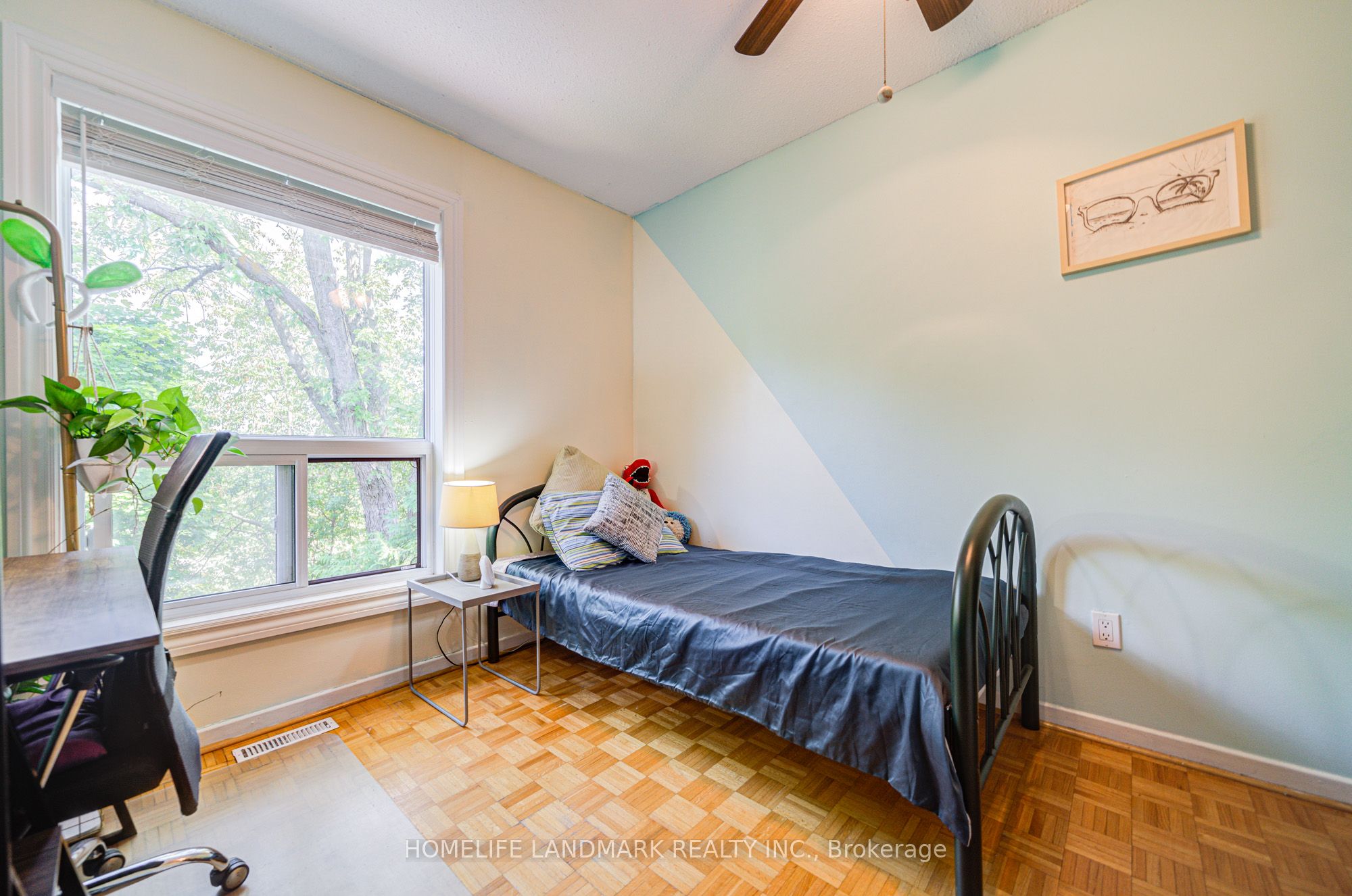 80 Spire Hillway Property Photo 21