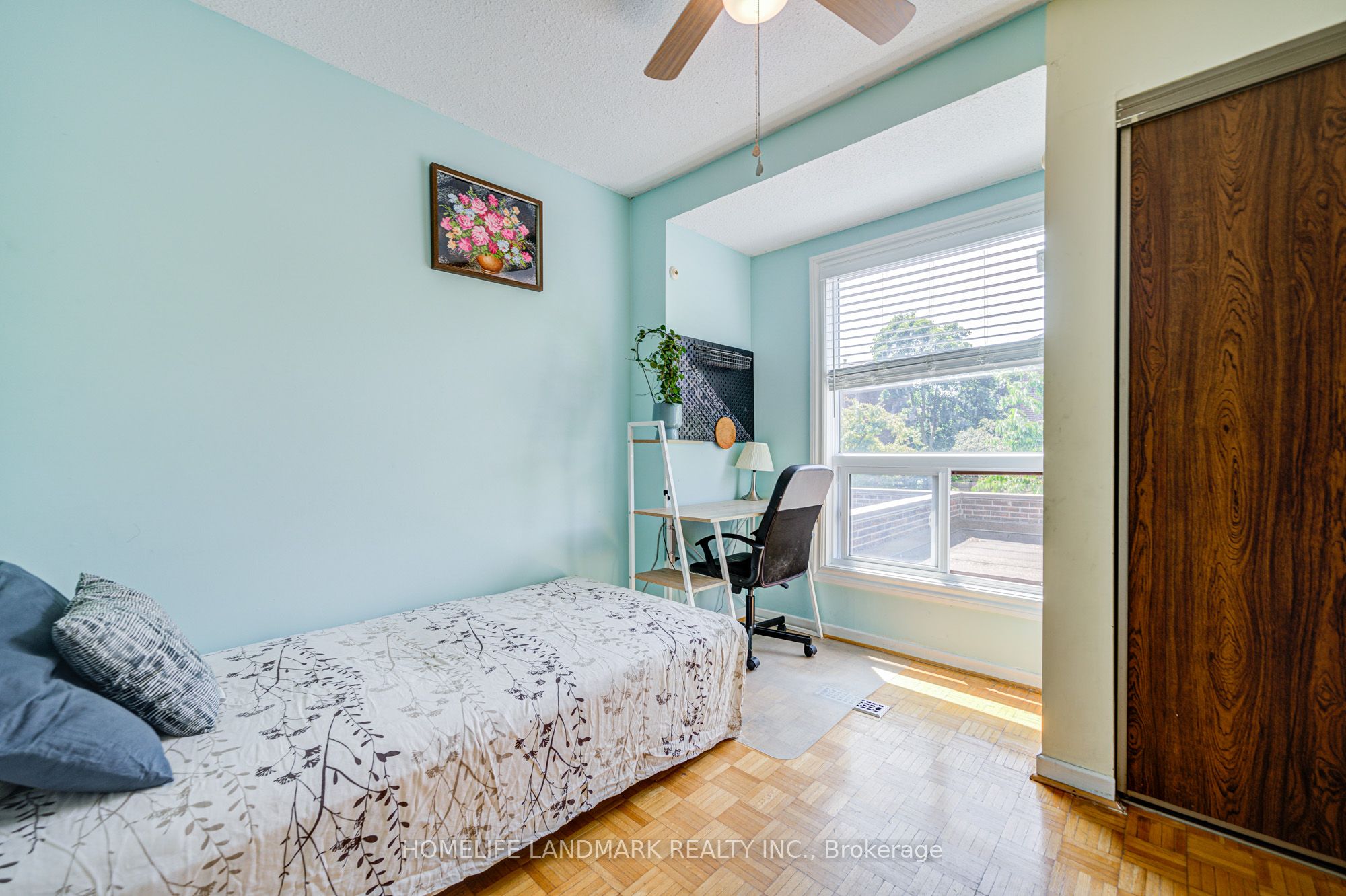 80 Spire Hillway Property Photo 23