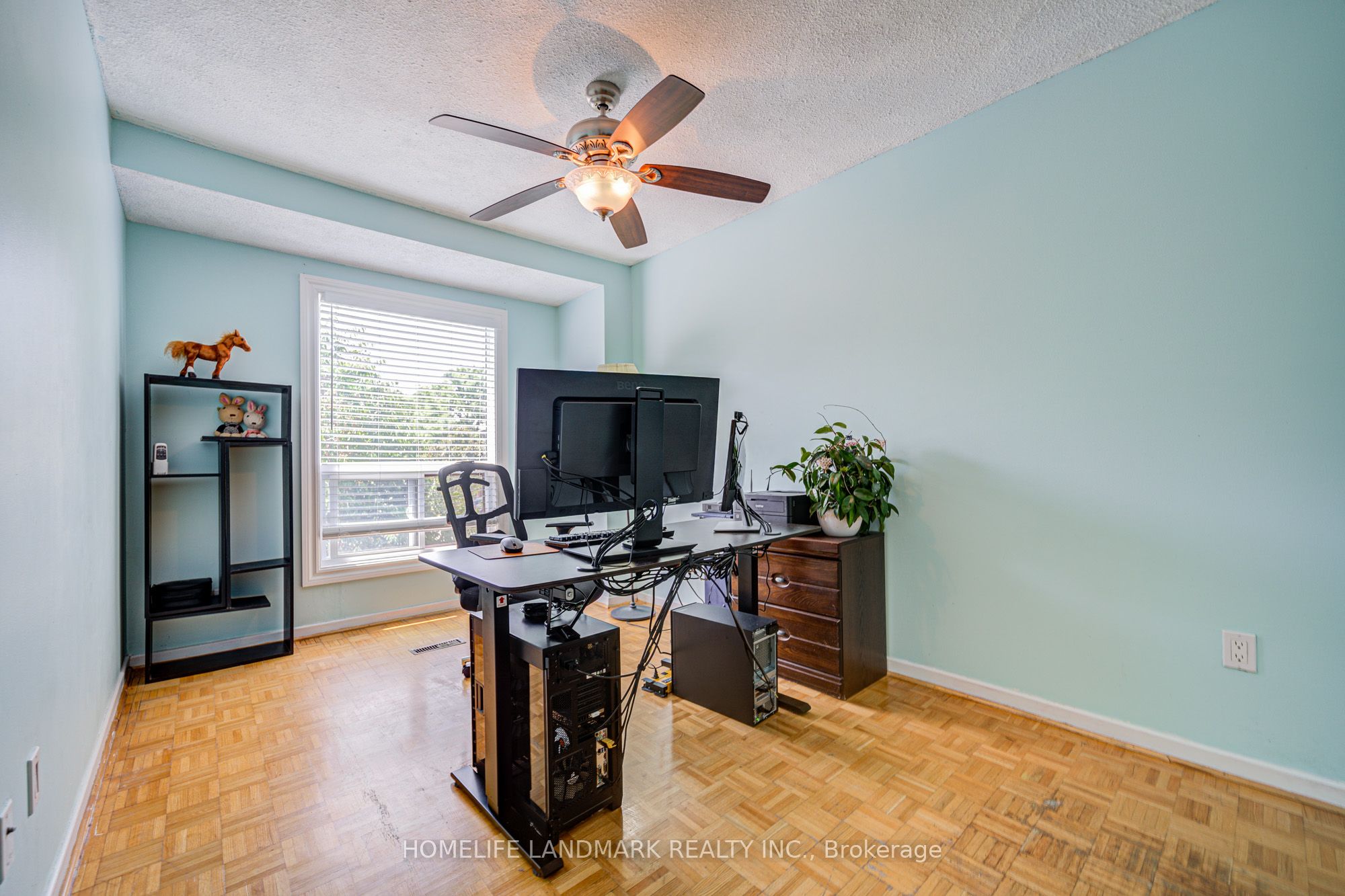 80 Spire Hillway Property Photo 25