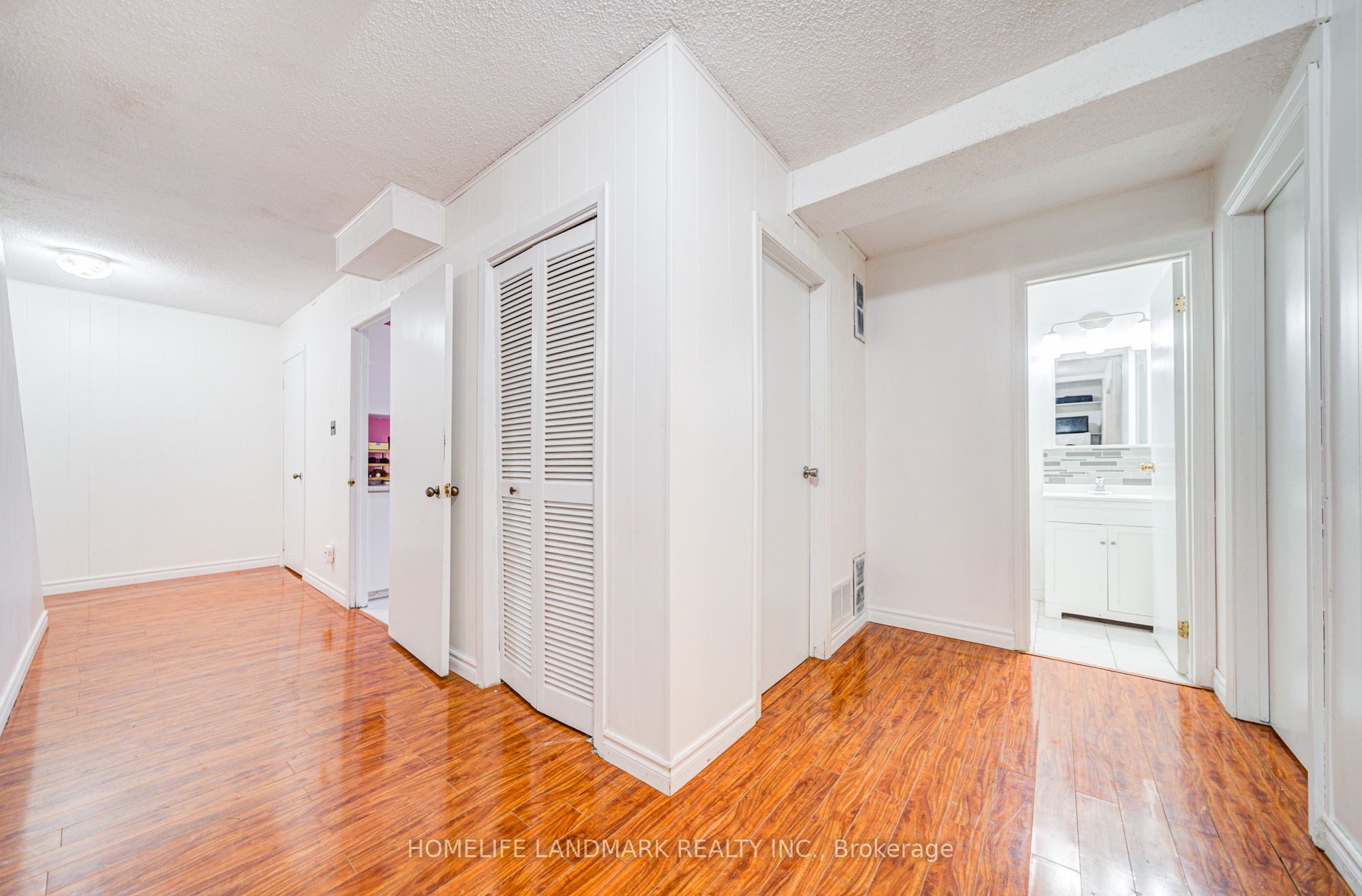 80 Spire Hillway Property Photo 30