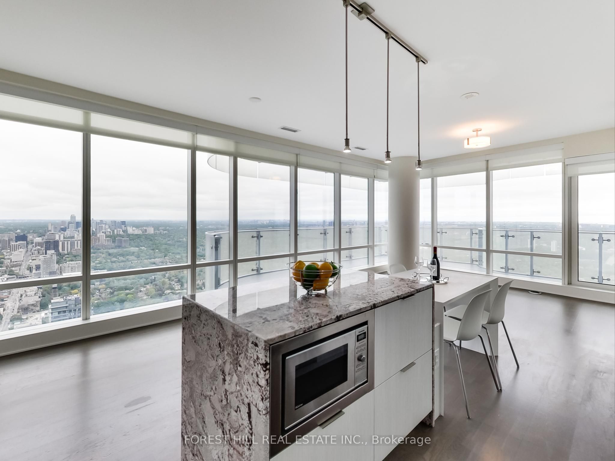 #6001 - 1 Bloor Street Property Photo 13