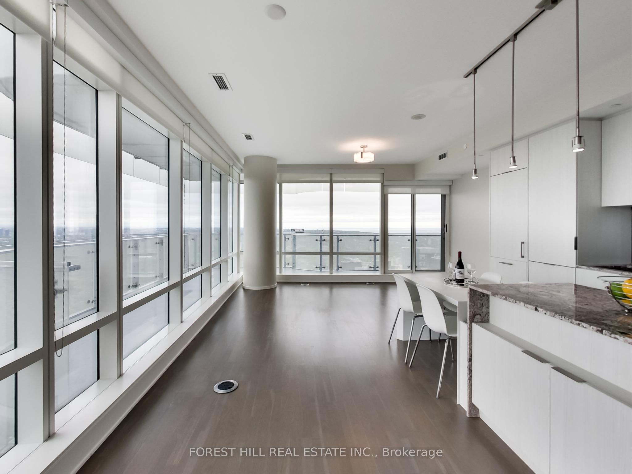 #6001 - 1 Bloor Street Property Photo 14