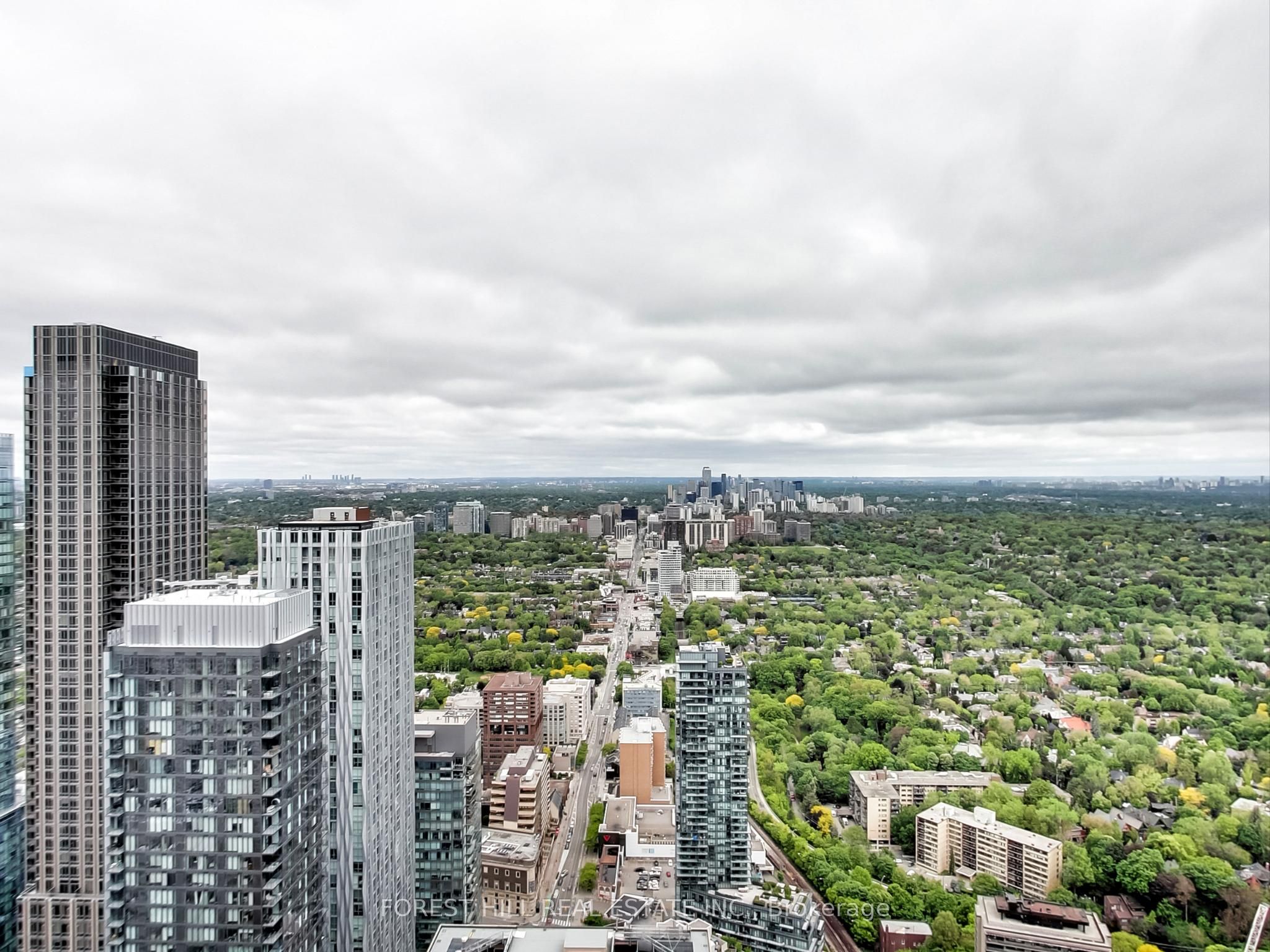 #6001 - 1 Bloor Street Property Photo 26