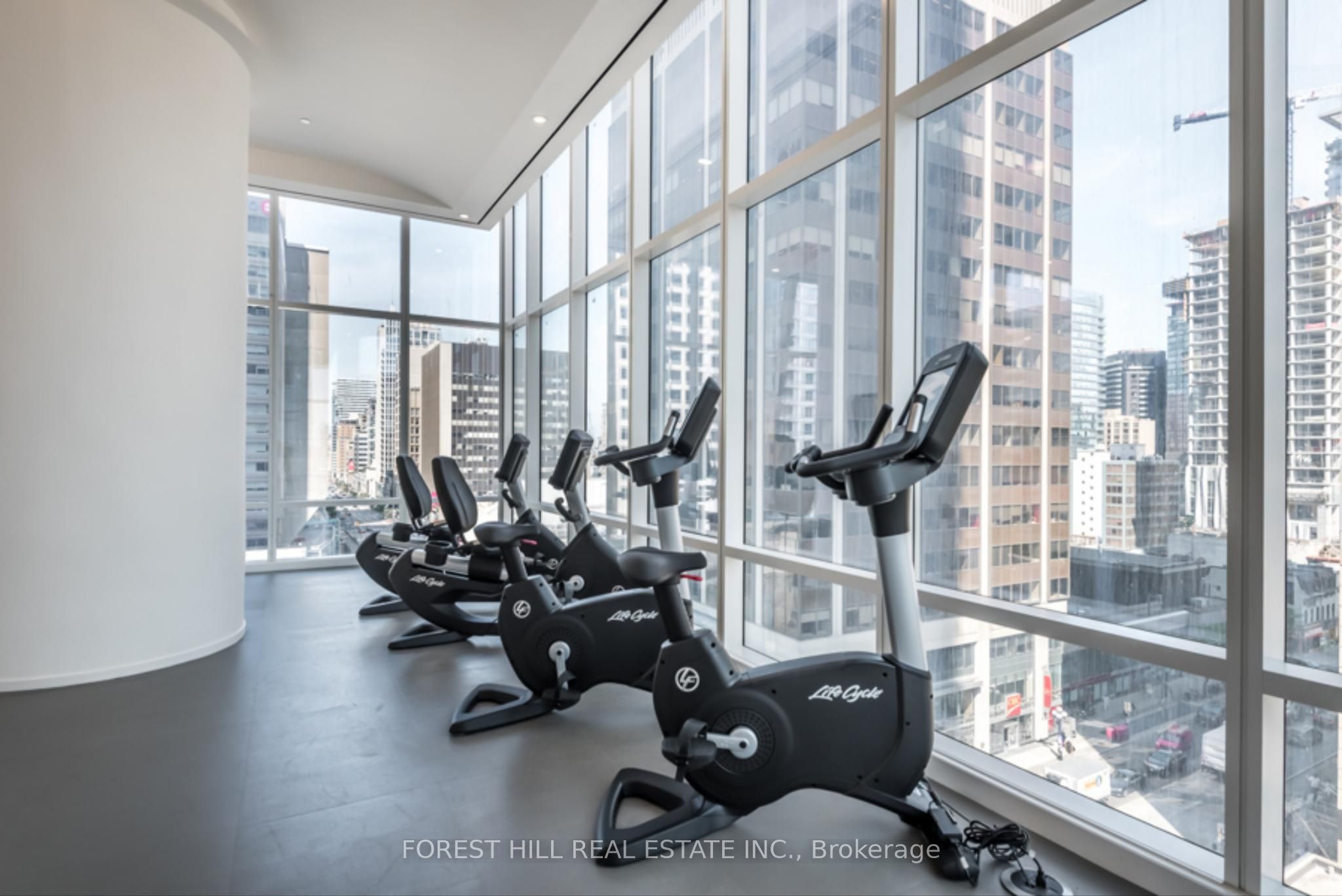 #6001 - 1 Bloor Street Property Photo 37