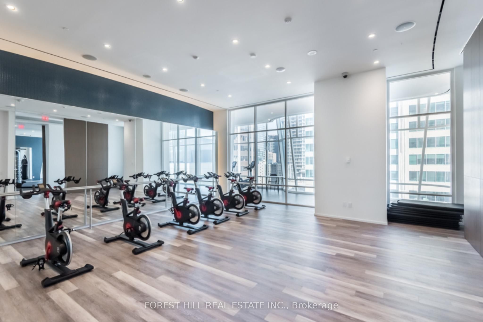 #6001 - 1 Bloor Street Property Photo 39