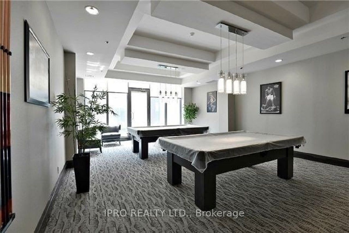 19 Grand Trunk Crescent 506 Property Photo 40