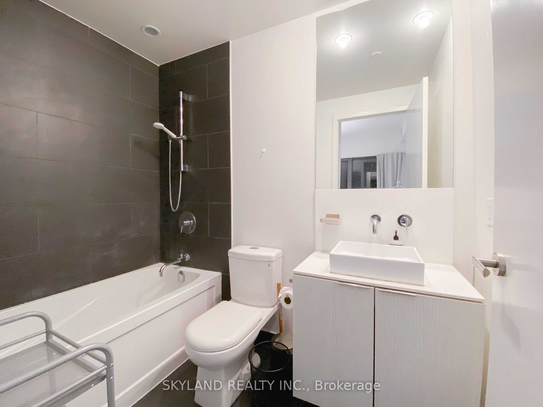 #2508 - 159 Dundas Street Property Photo 5