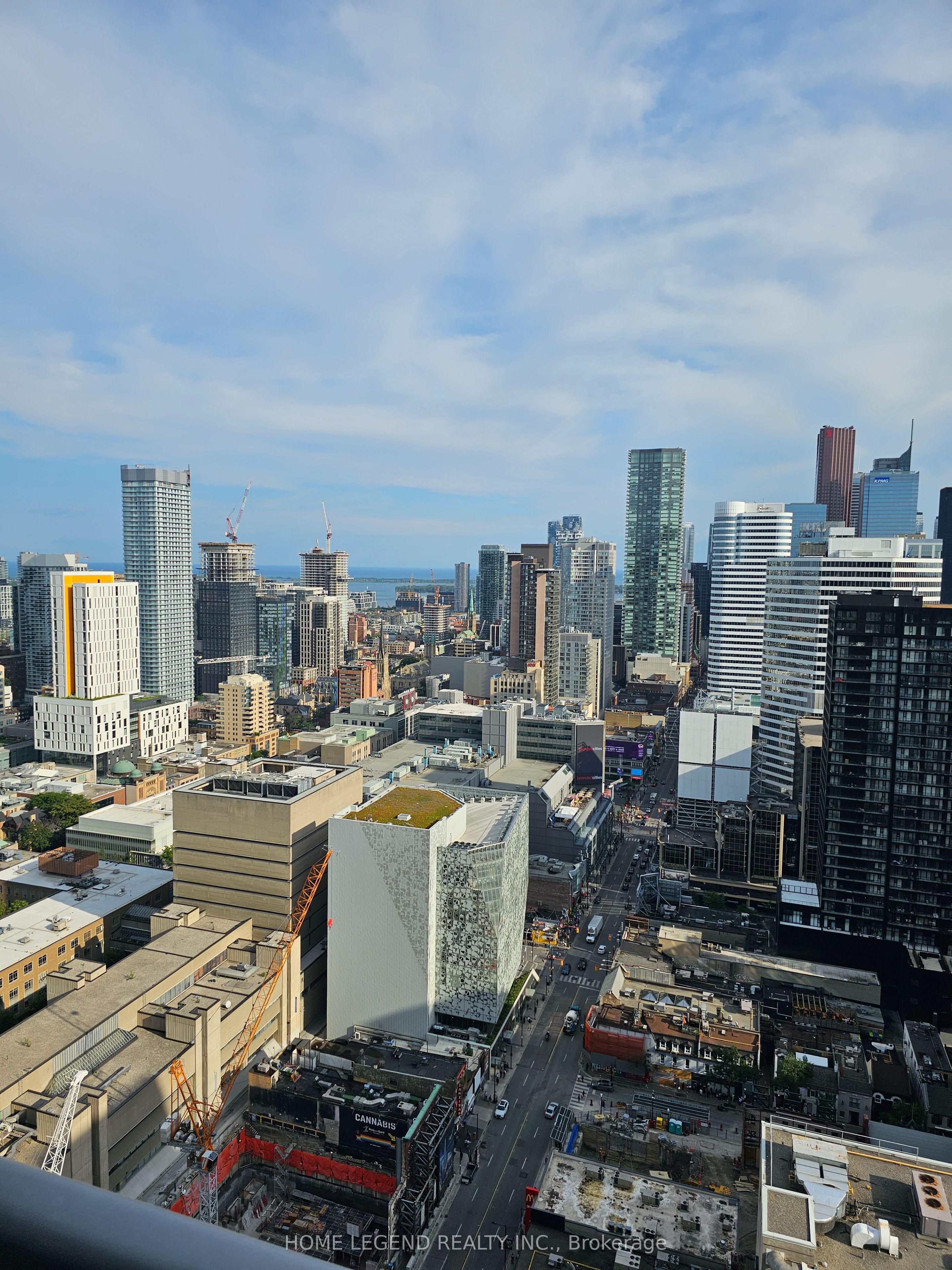 #3407 - 386 Yonge Street Property Photo 25