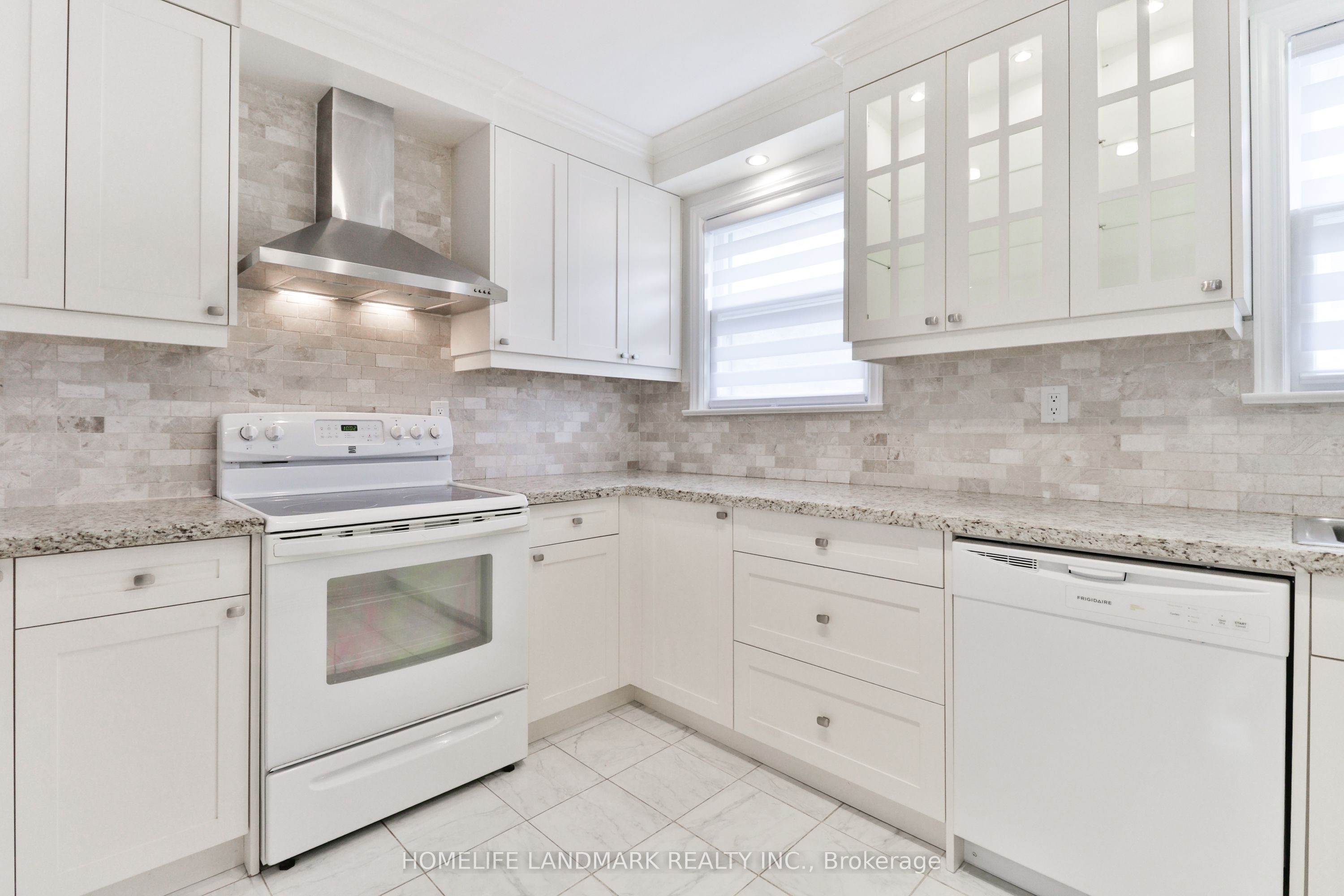 #main Floor - 188 Pleasant Avenue Property Photo 5