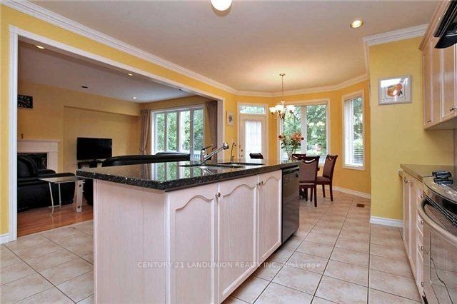 81 Green Meadows Circle Property Photo 4